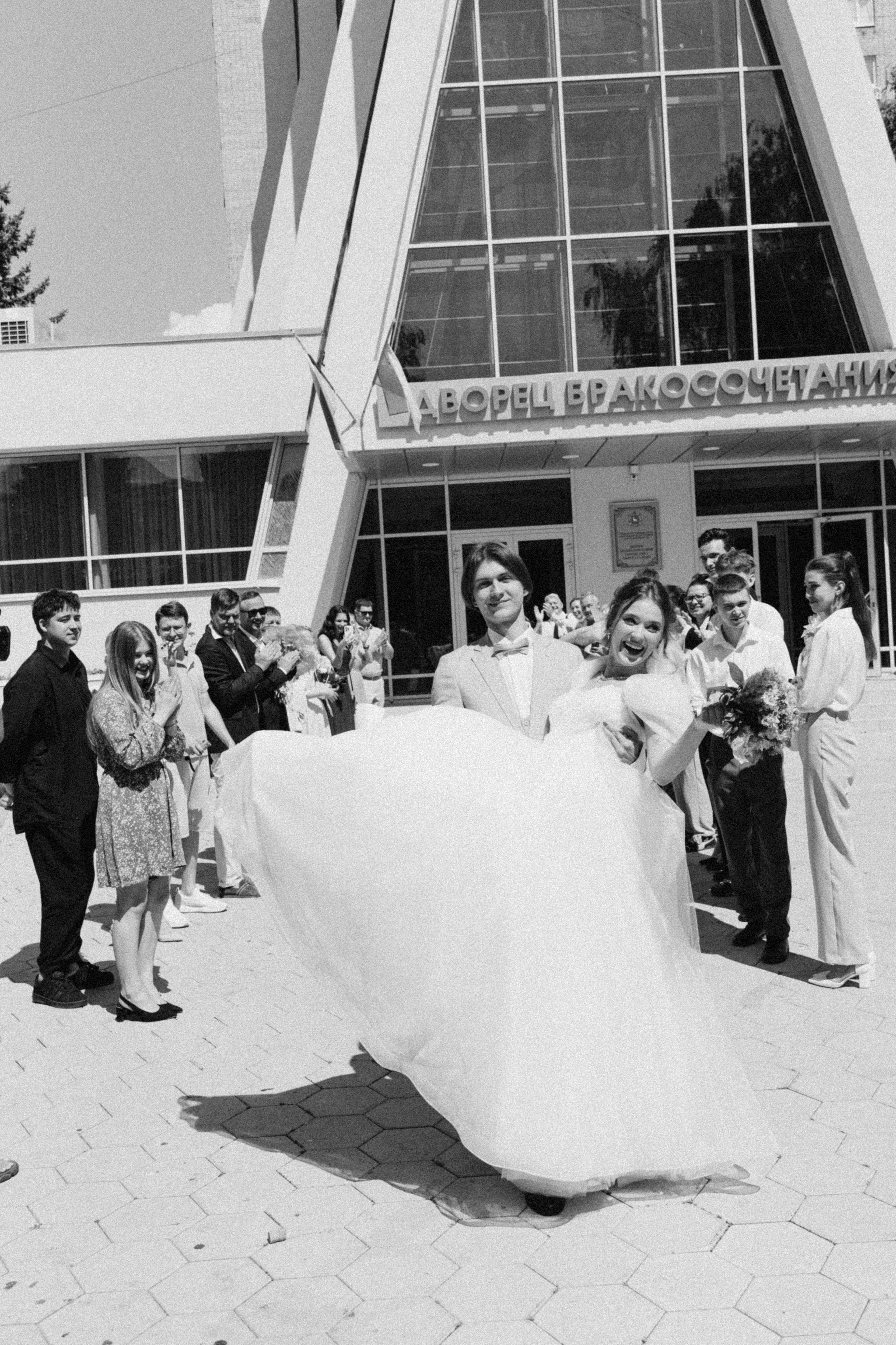 Свадебный фотограф Самара. Фотограф на свадьбу Самара. Хороший фотограф Самара. Фотограф в Самара Роман Квес