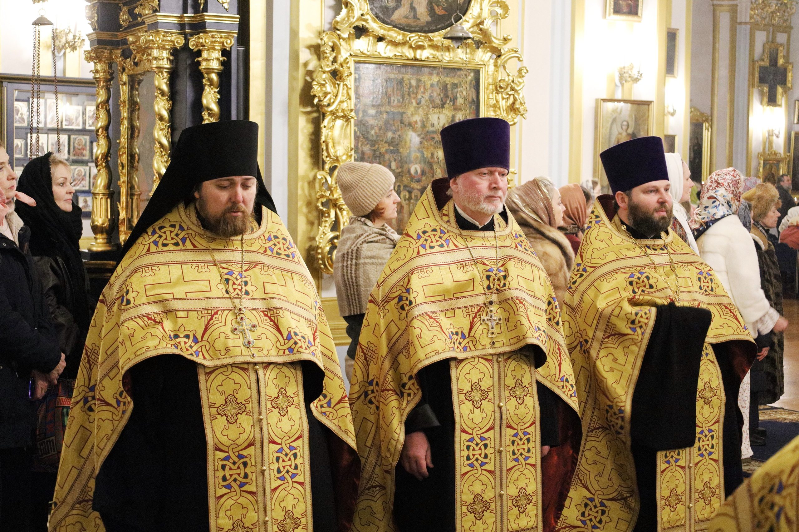 СЛУЖЕНИЕ В КАНУН ДНЯ ПАМЯТИ СВЯТИТЕЛЯ НИКОЛАЯ ЧУДОТВОРЦА. НИКОЛО-БОГОЯВЛЕНСКИЙ МОРСКОЙ СОБОР