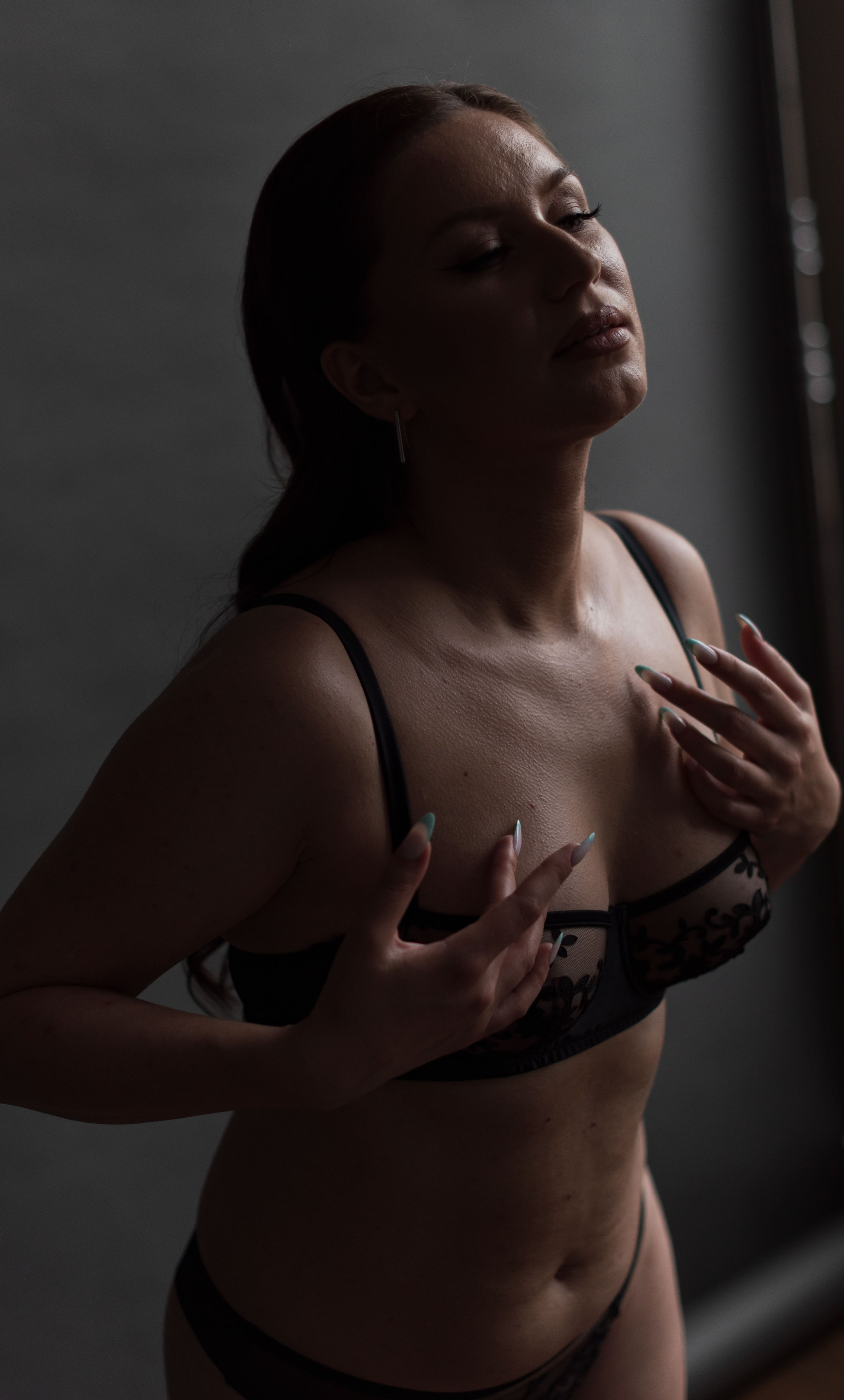 Чувственный портрет Елены. ЖЕНСКИЙ/КОНТЕНТ ФОТОГРАФ МЕДВЕДЕВА НАТАЛЬЯ