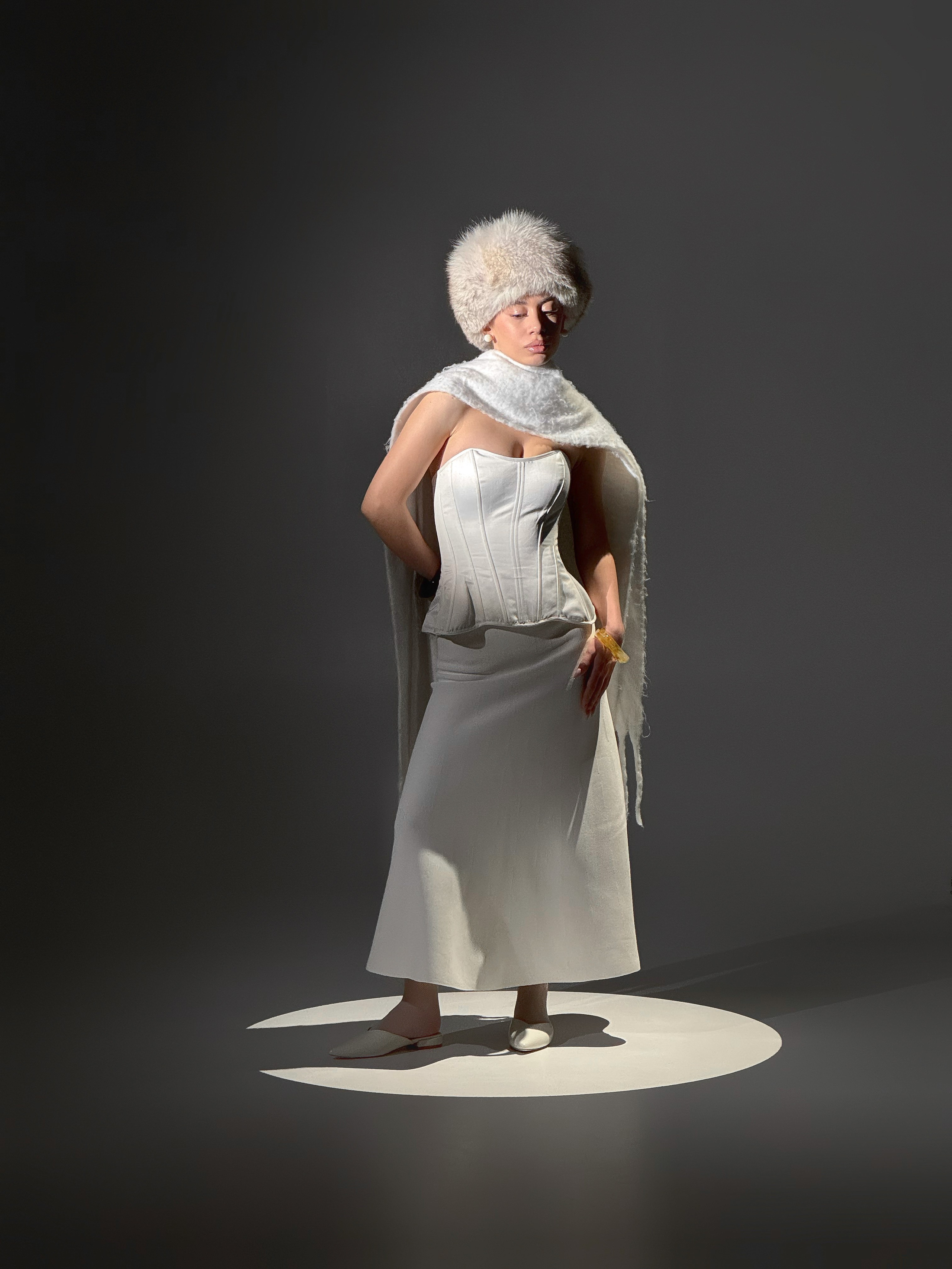 Съёмка в студии. Мобильный фотограф в Омске