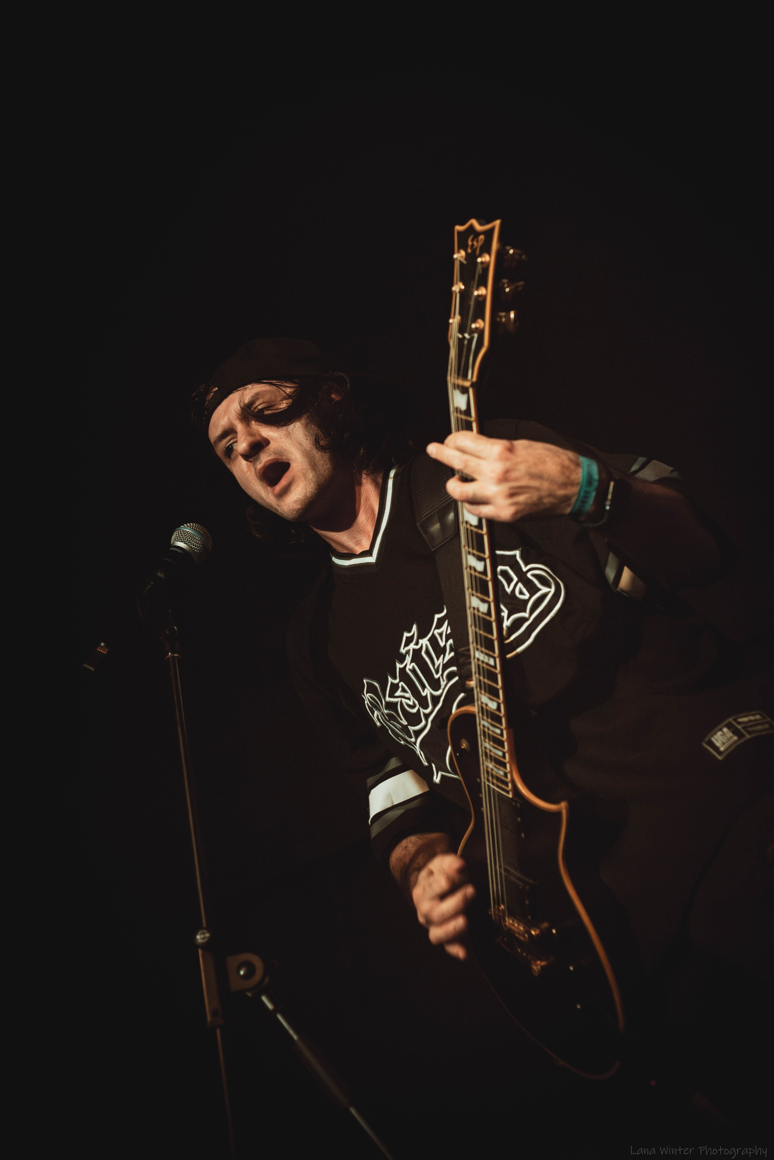 7000$ (25 января 2025 года, Москва, клуб Урбан). Фотограф Светлана Блинова, Москва и Московская область