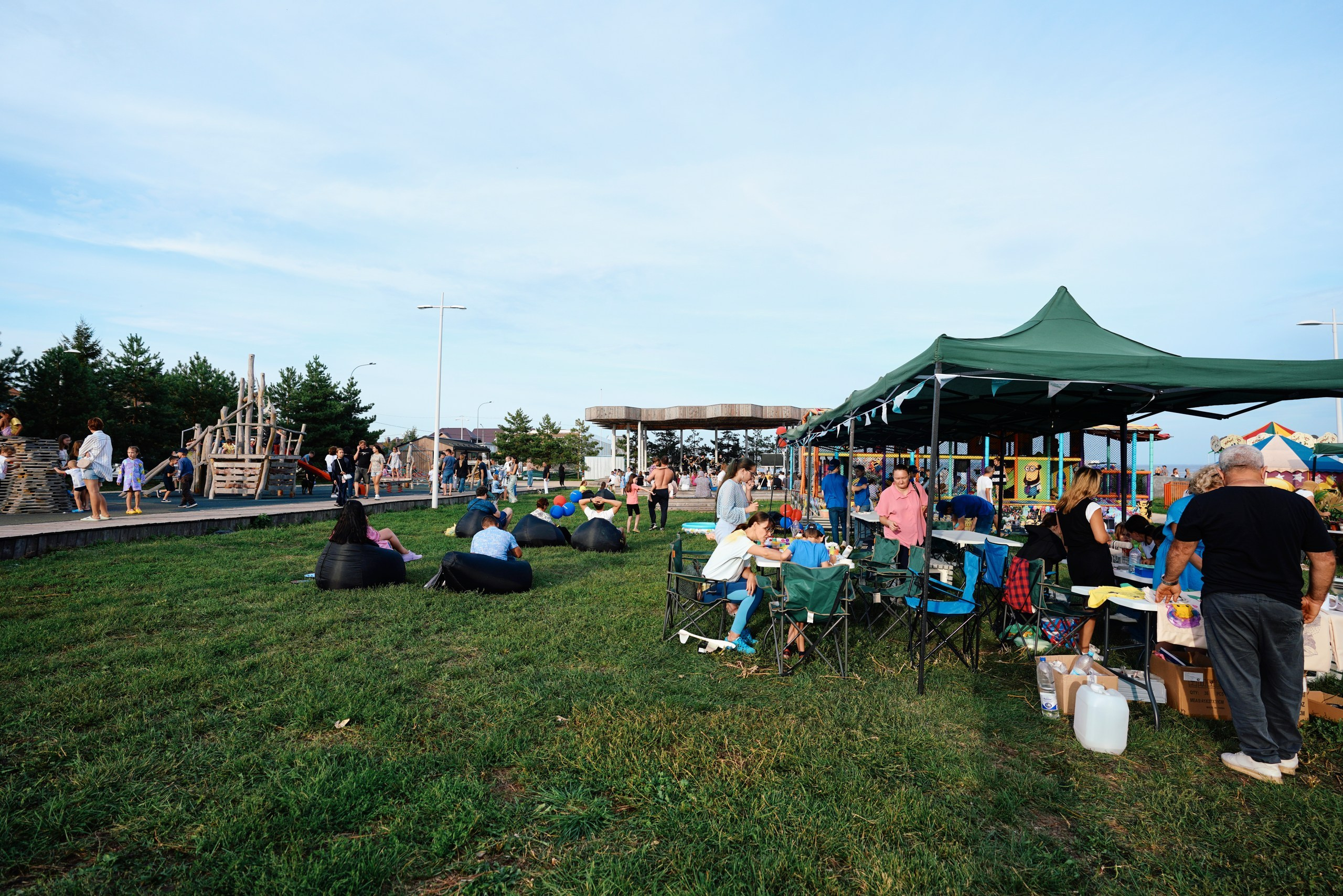 Пляжный маркет 2024, г. Лаишево. Фотограф Казань
