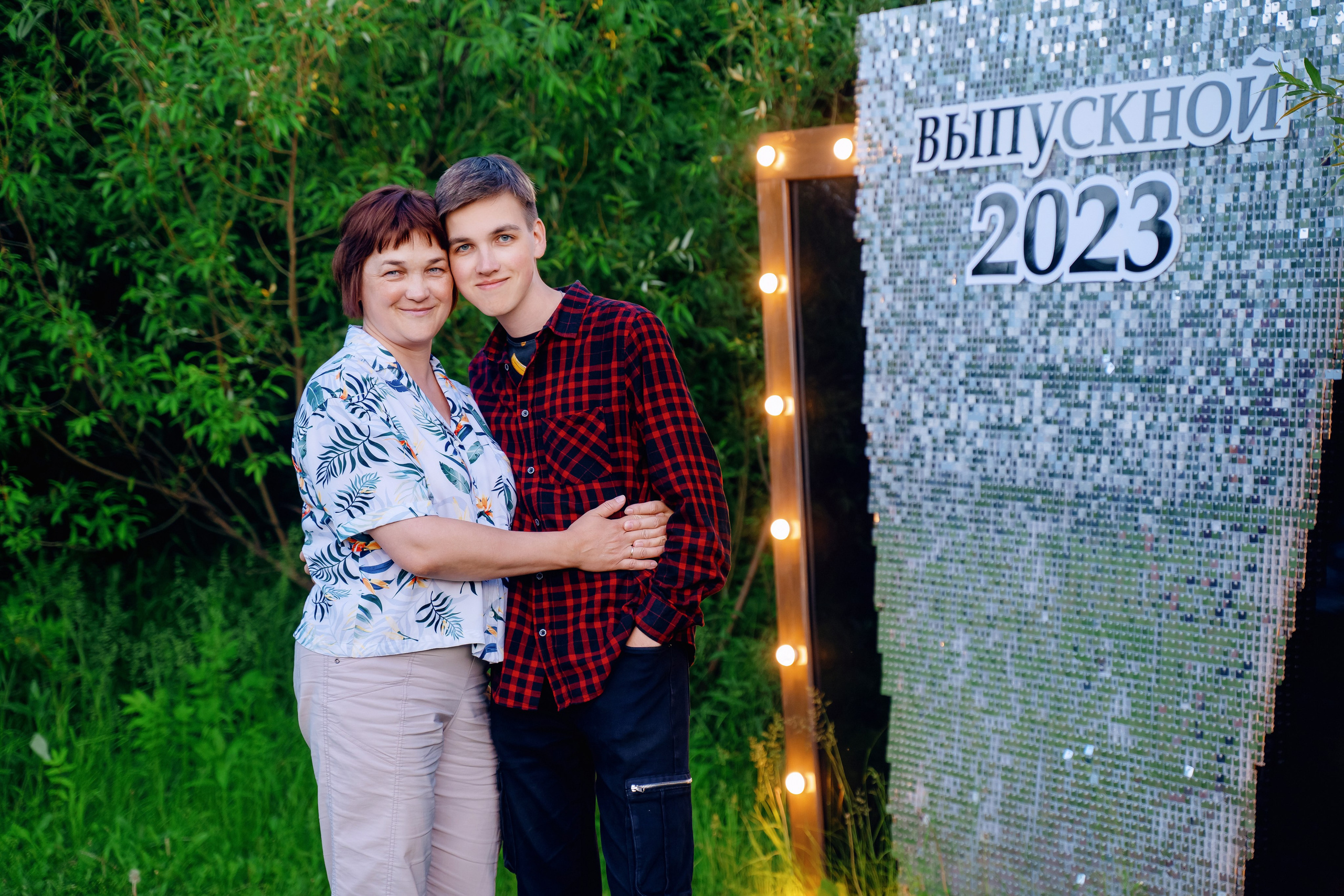 Выпускной 11 класс. Фотограф Ким Наталья в Красноярске