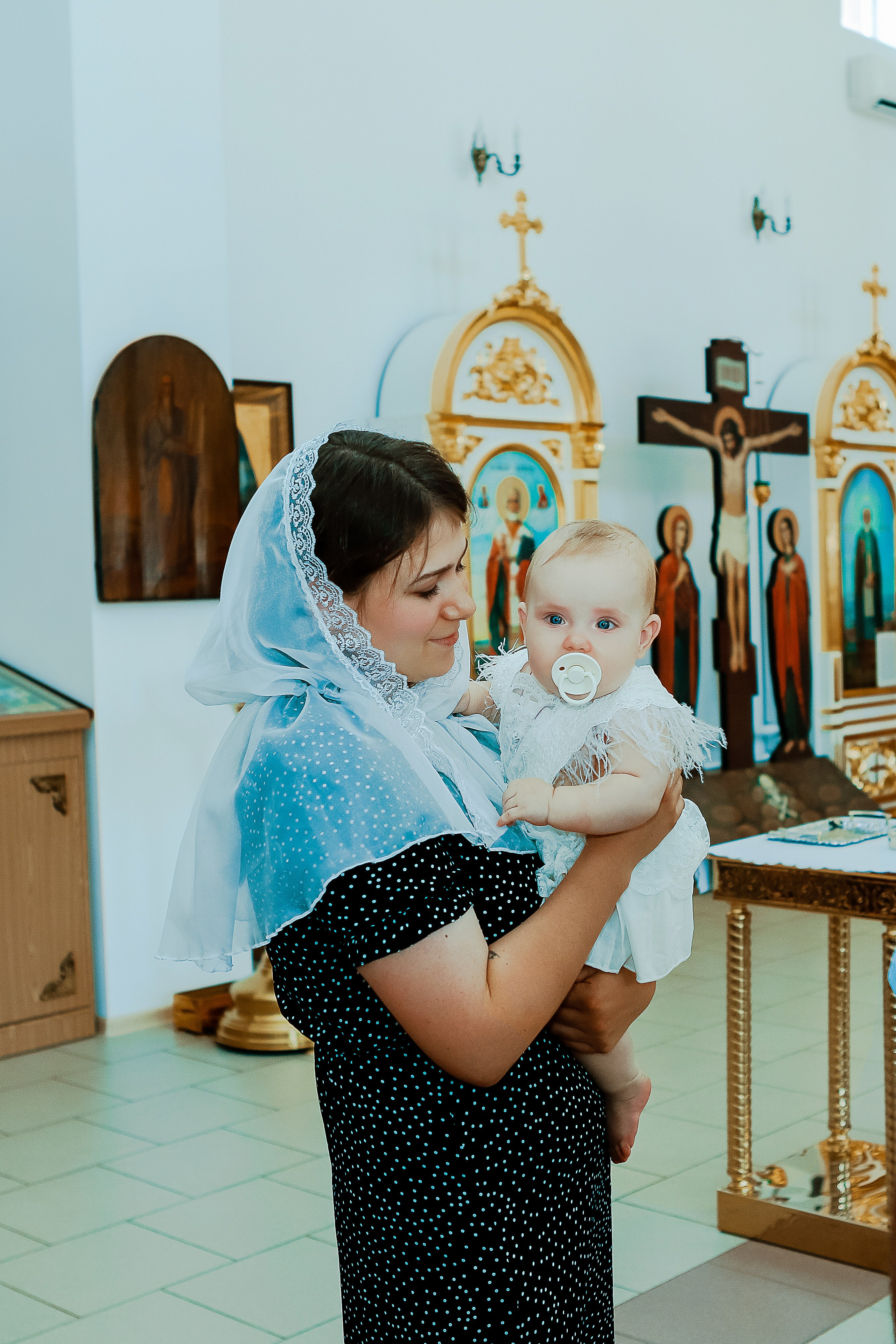 Таинство Крещения Отца и Дочери. Свадебный фотограф Евгения Фролова г. Каменск-Шахтинский, Донецк, Ростов