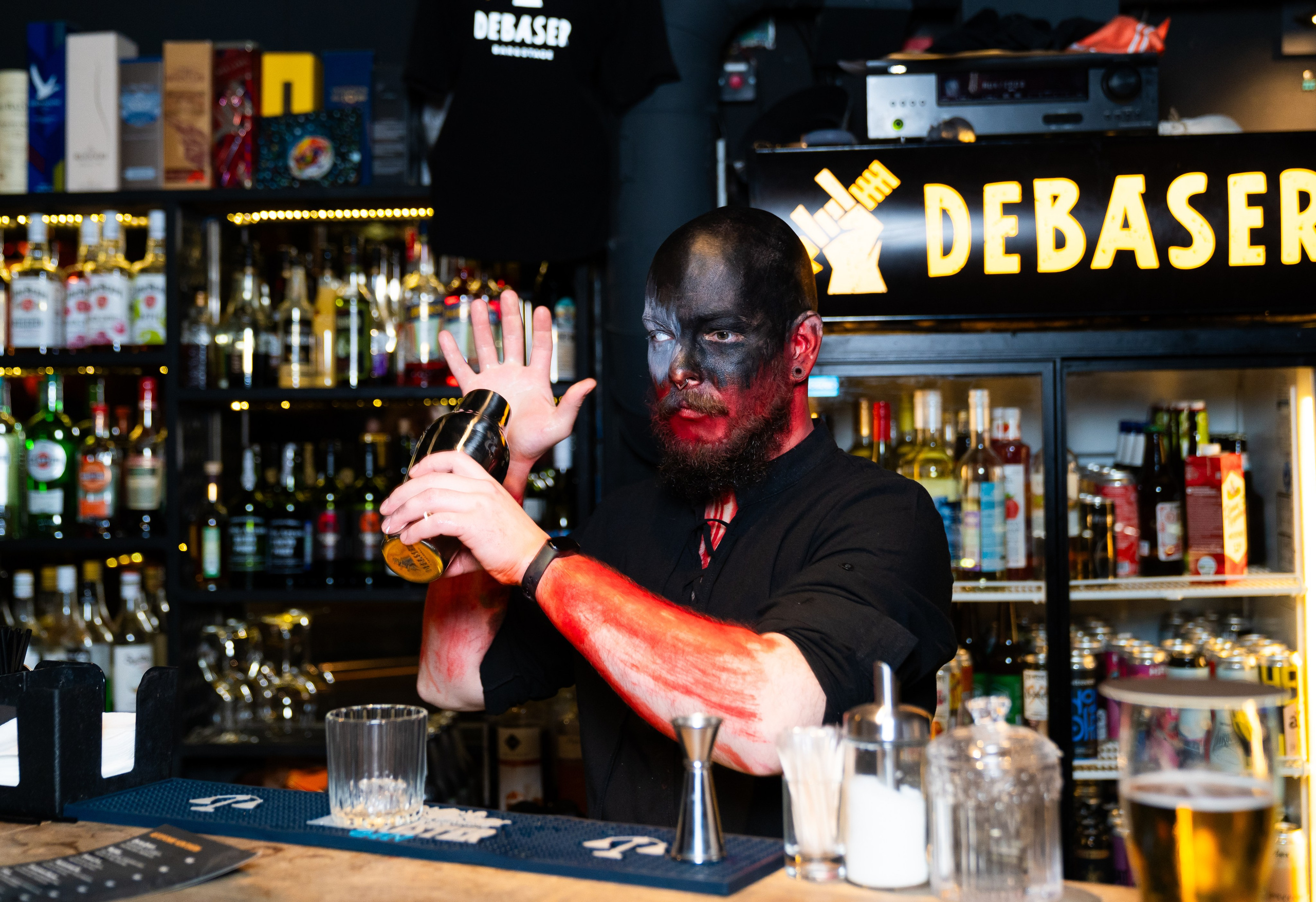 Helloween. Хэллоуин в баре Дебошир Санкт-Петербург. Halloween at the Debaser Bar in St. Petersburg. Хэллоуин в Санкт-Петербурге, бар Дебошир, хэллоуин, праздники