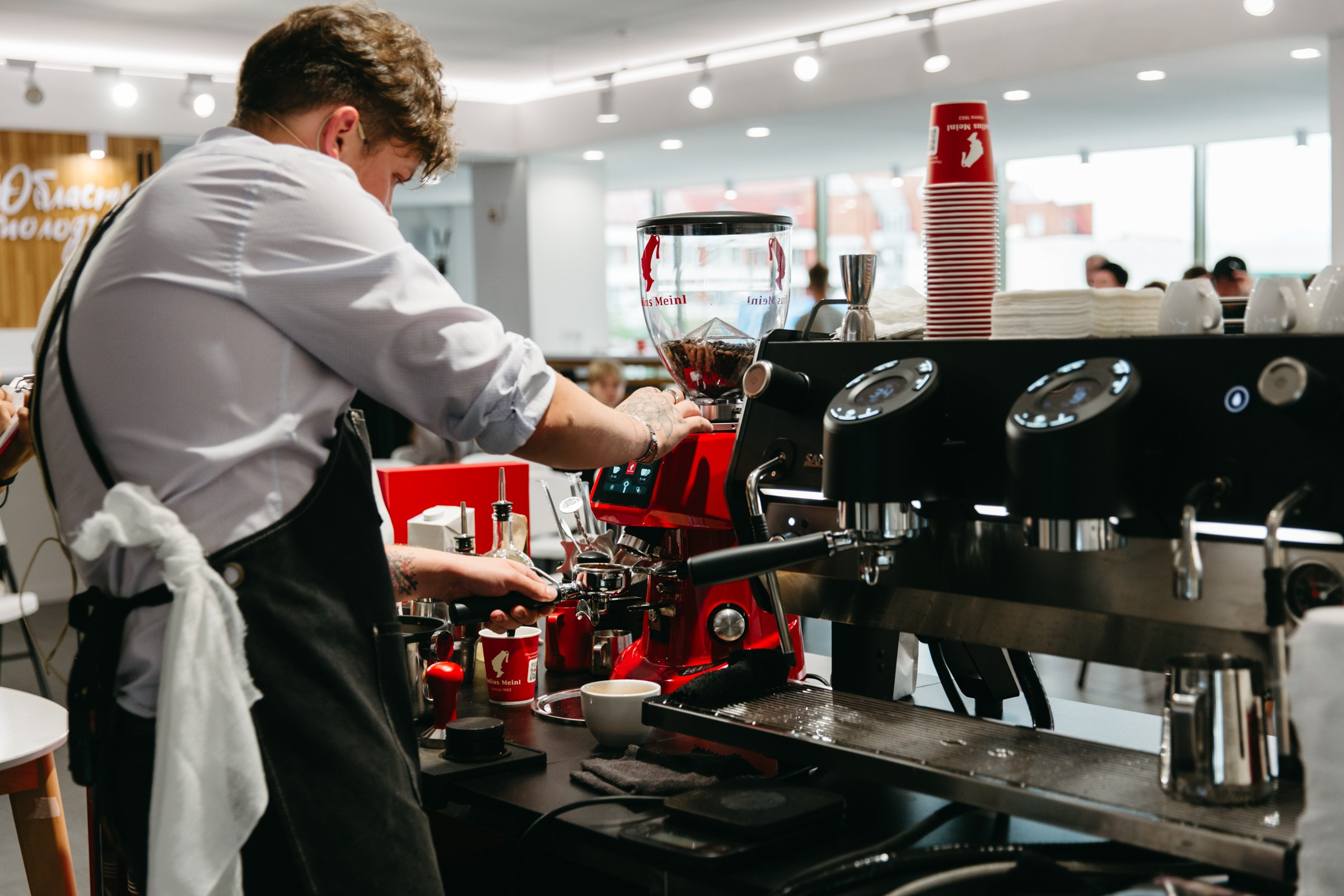 Чемпионат для бариста от Julius Meinl 2025. Фотограф в Иркутске Евгения Айвазова