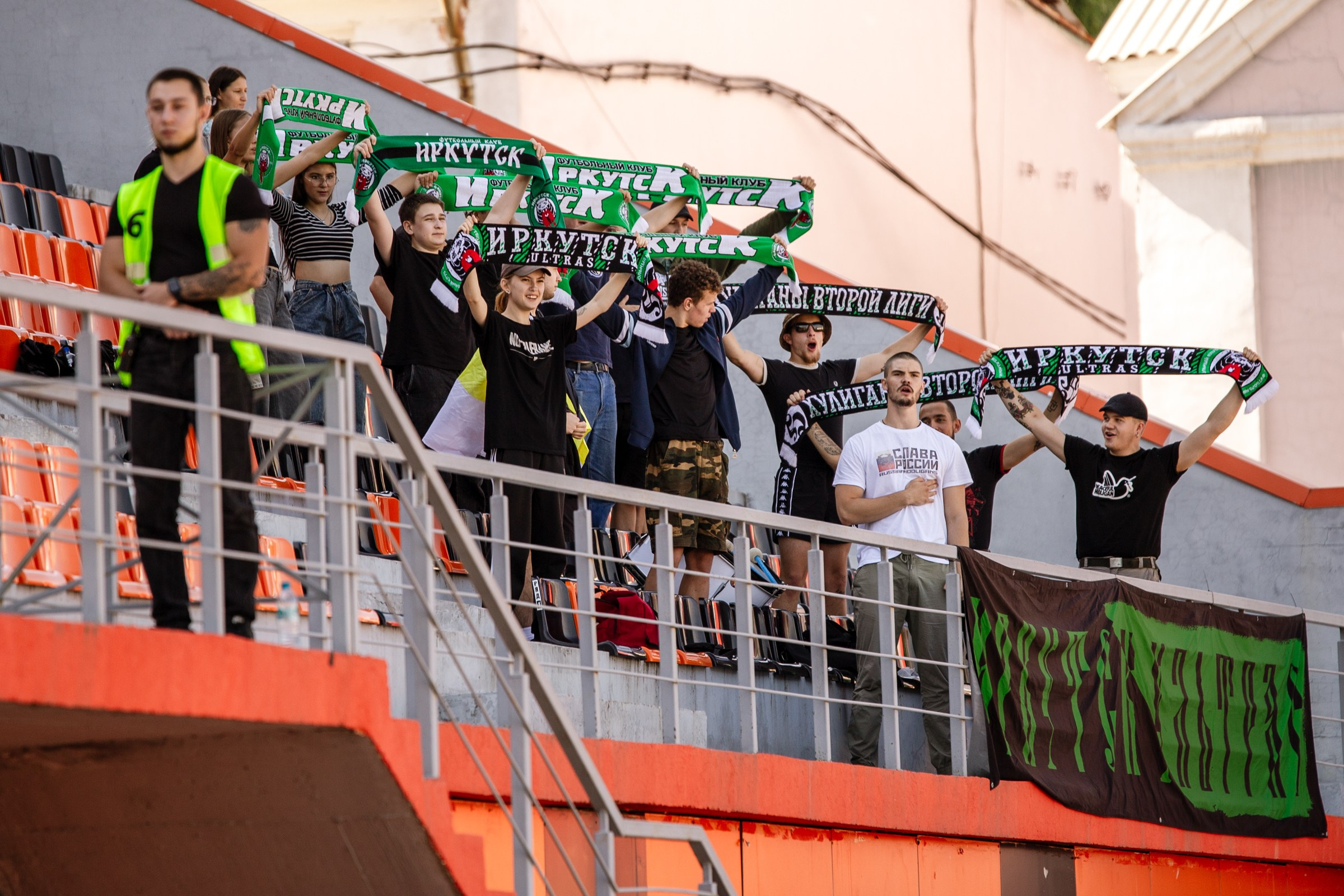 Первенство России по футболу LEON-Вторая лига Б | ФК Иркутск — Чертаново (Москва) | 24.08.25. Фотограф в Иркутске Евгения Айвазова