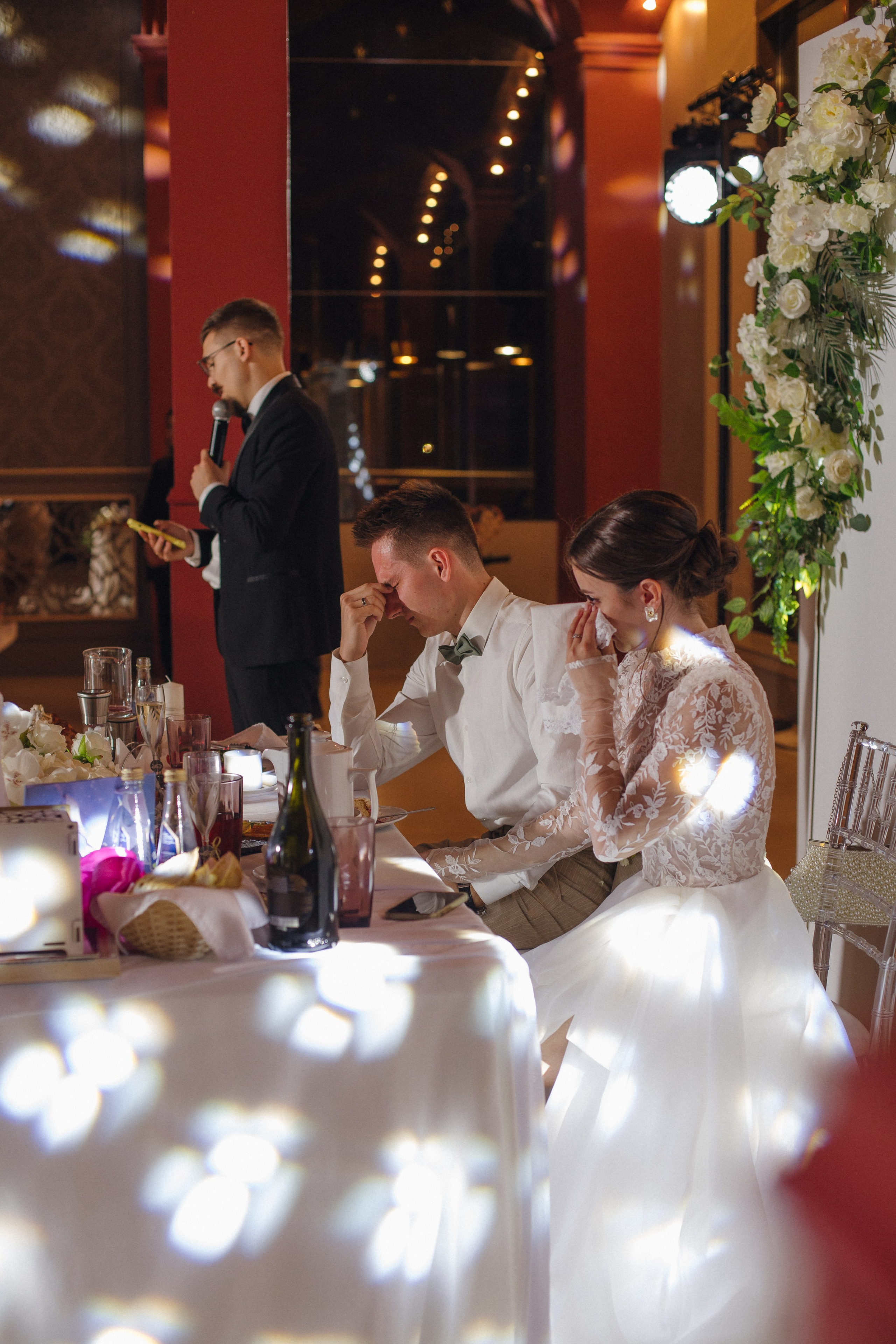 Банкет (Ксения & Никита). Свадебные фотографы в г. Сургут Маркова Наталья и Замахина Елена