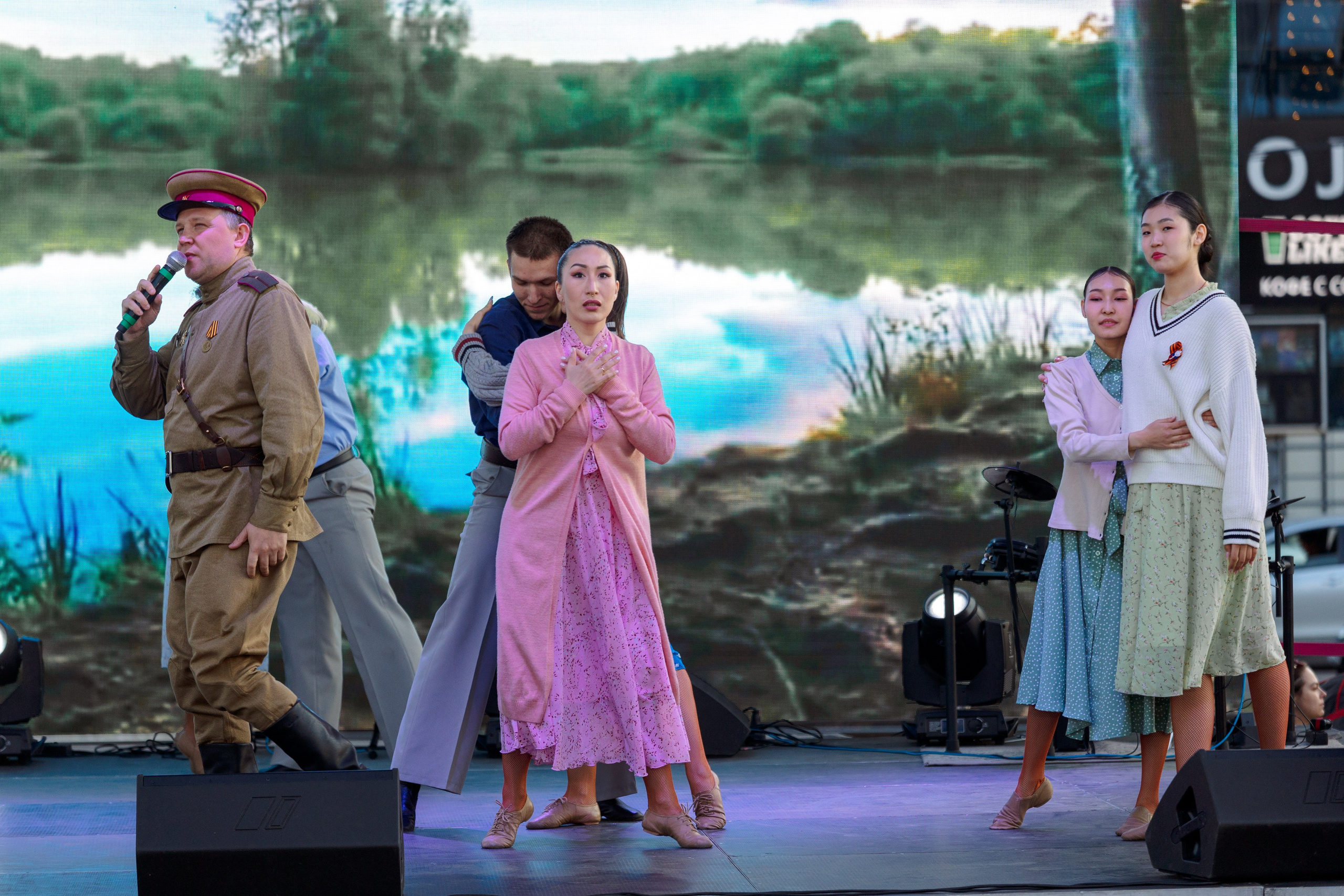 Концерт приуроченный к празднованию 80 лет победл. Свадебный и семейный фотограф в Улан-Удэ