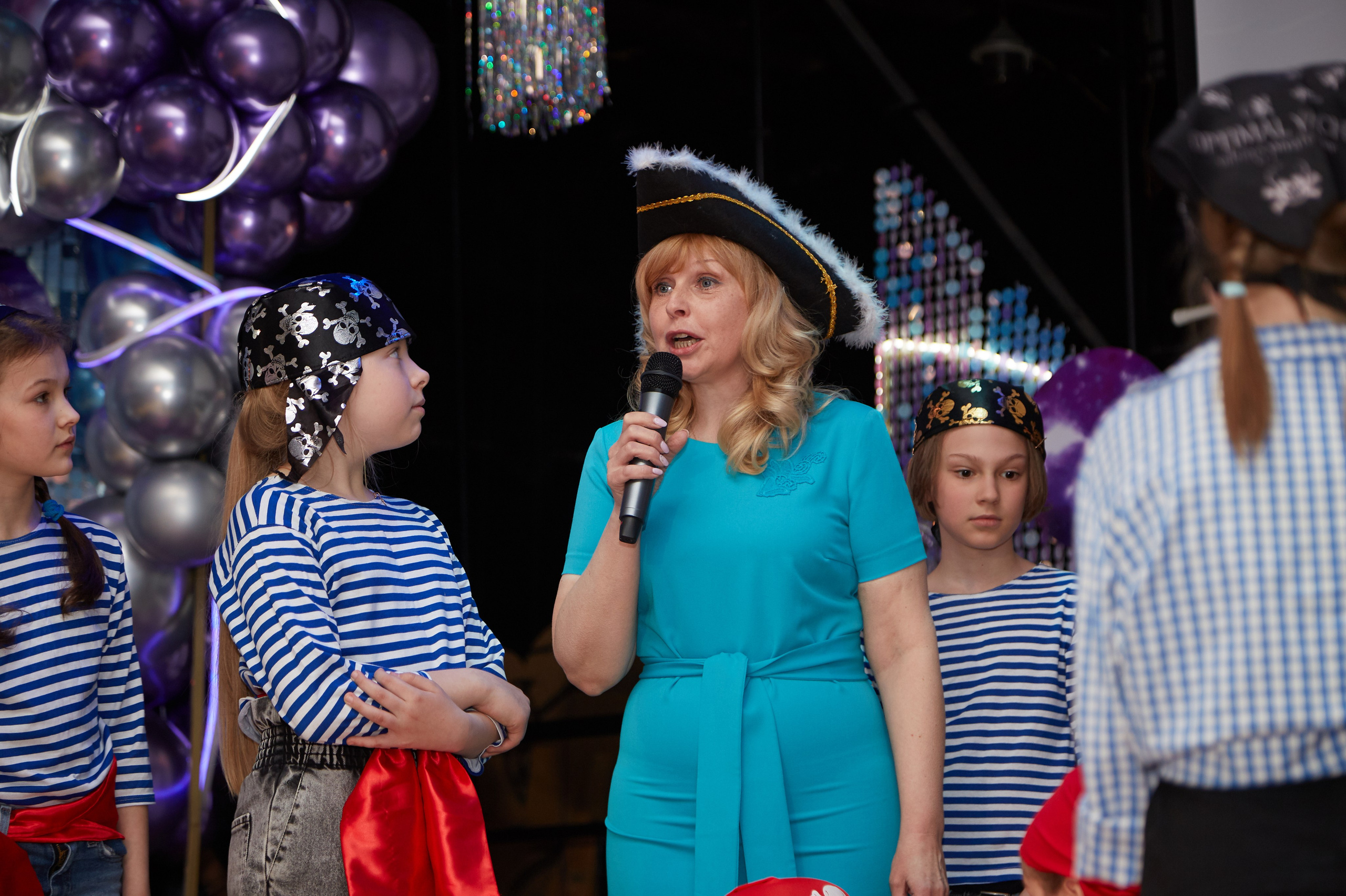 Последний звонок. Фотограф Савченко Люба. Москва