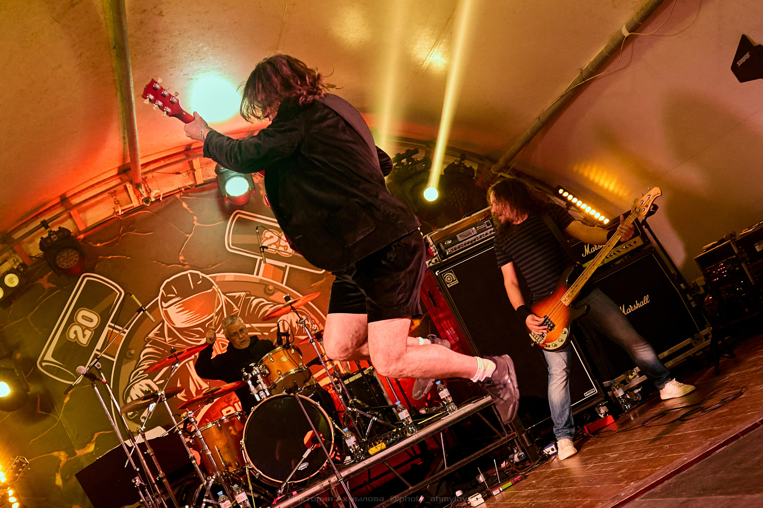 13.09.2025 EASY DIZZY AC/DC Show на Bike Party ОТРЫВ. Виктория Ахмылова. Фотограф в Москве