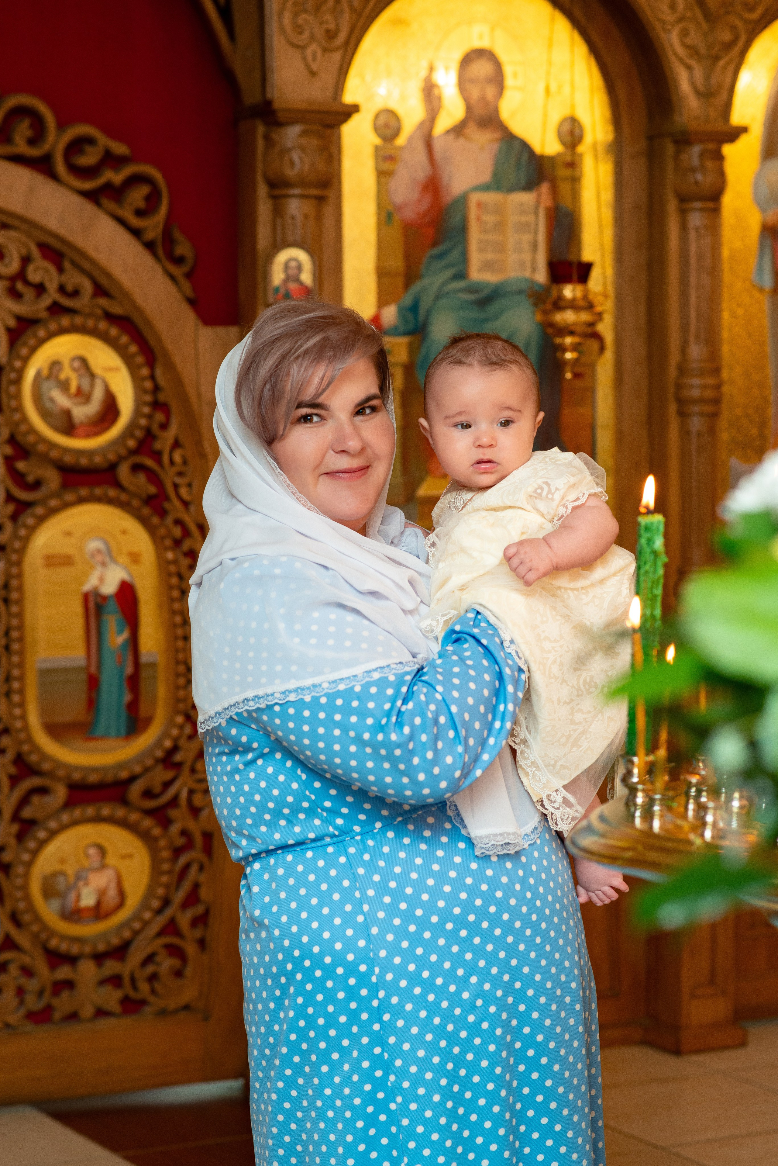 Крещение Машеньки в хр.Преображения Господня. Семейный фотограф на выписку из роддома и крещение Минск Настя Гришук