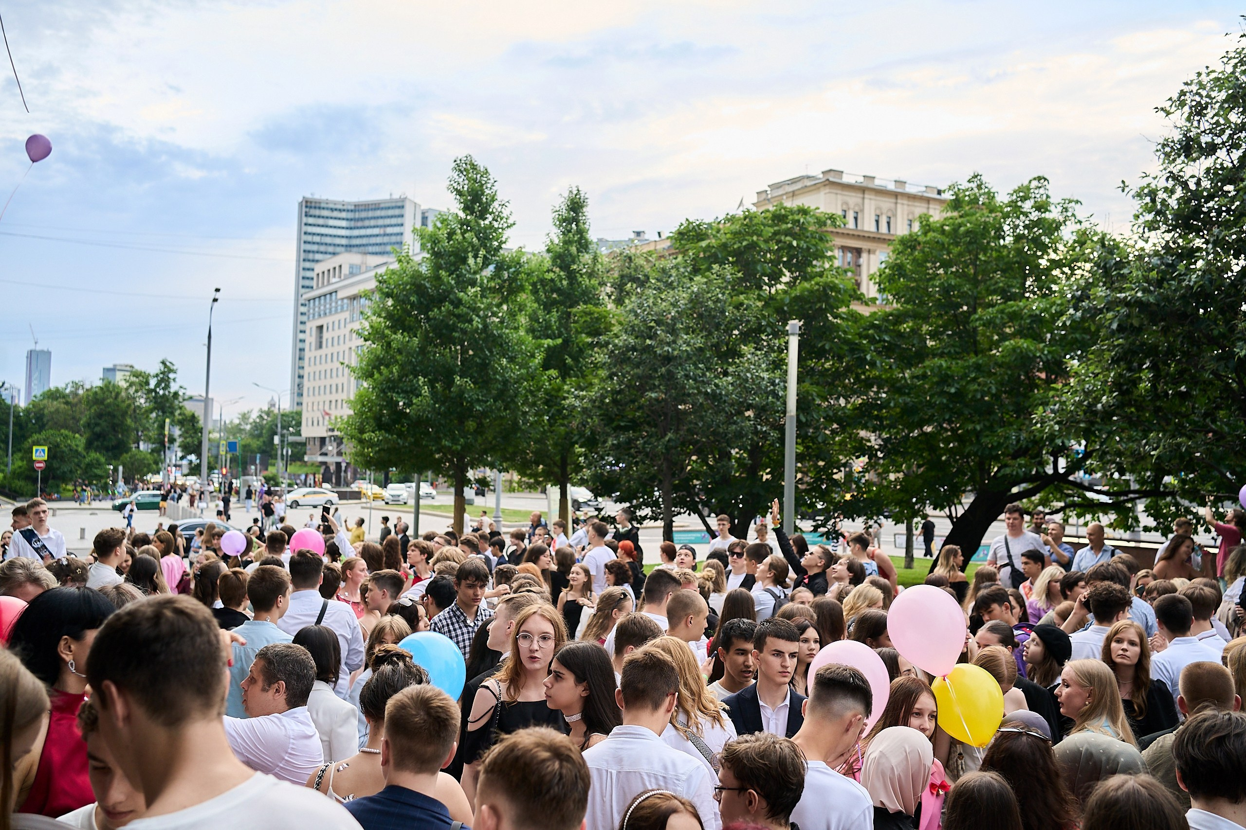 Выпускной 9 класс 2024. Фотограф и Видеограф в Москве. Олег Корушев