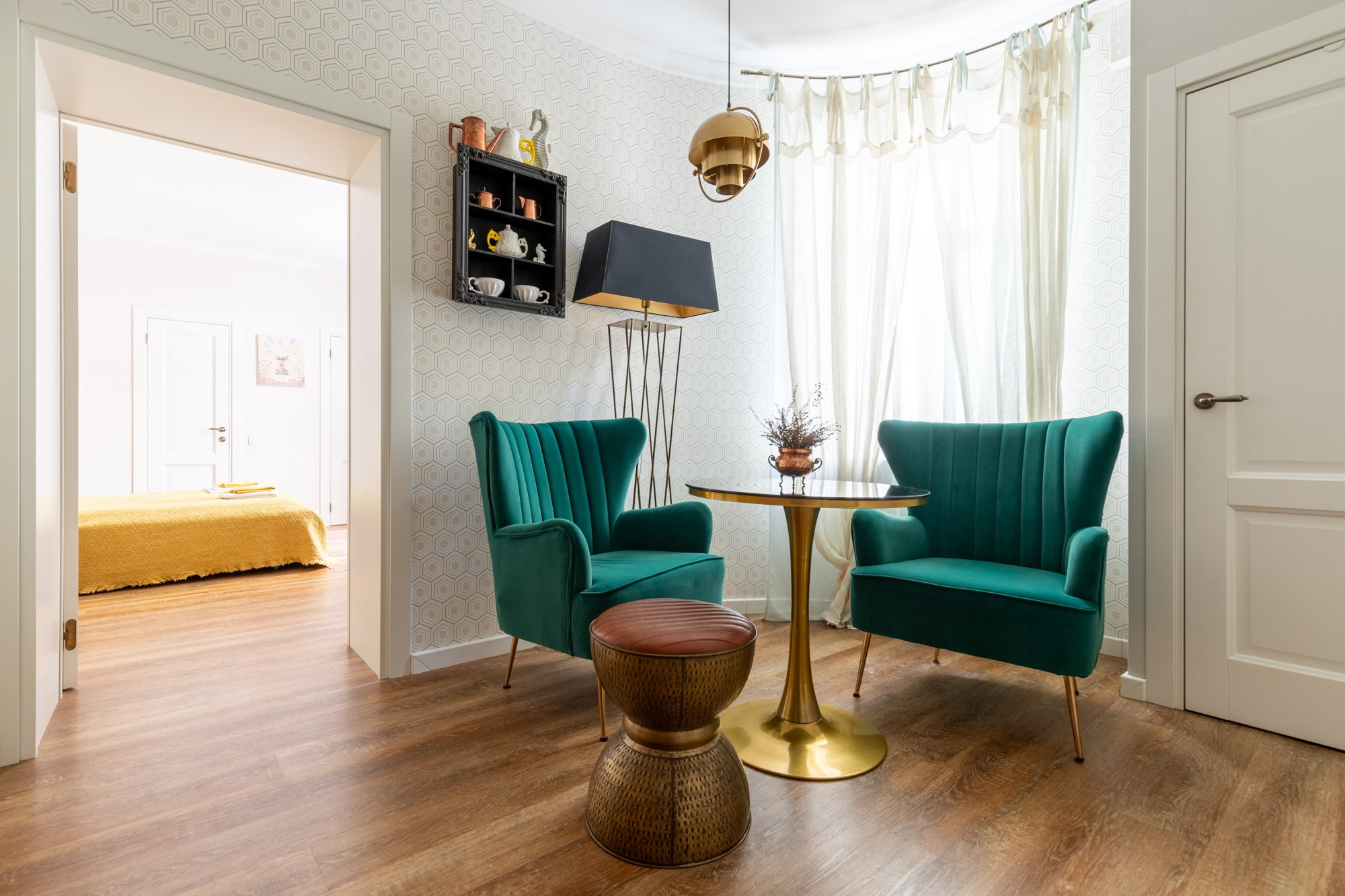 Посуточно на Английском. Полина Носкова интерьерный фотограф