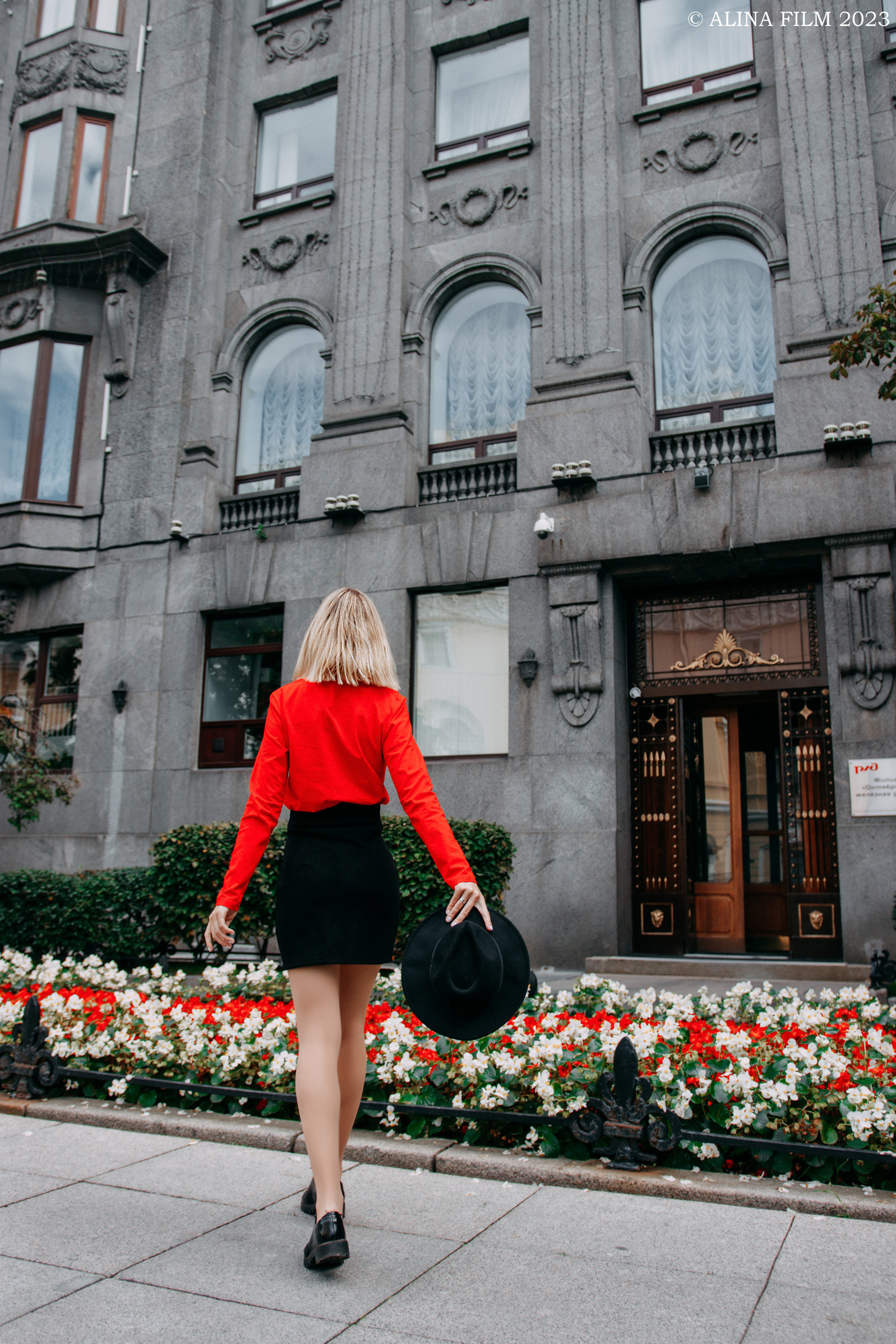 Прогулка: 2 образа. Фотограф в Санкт-Петербурге Alina Film