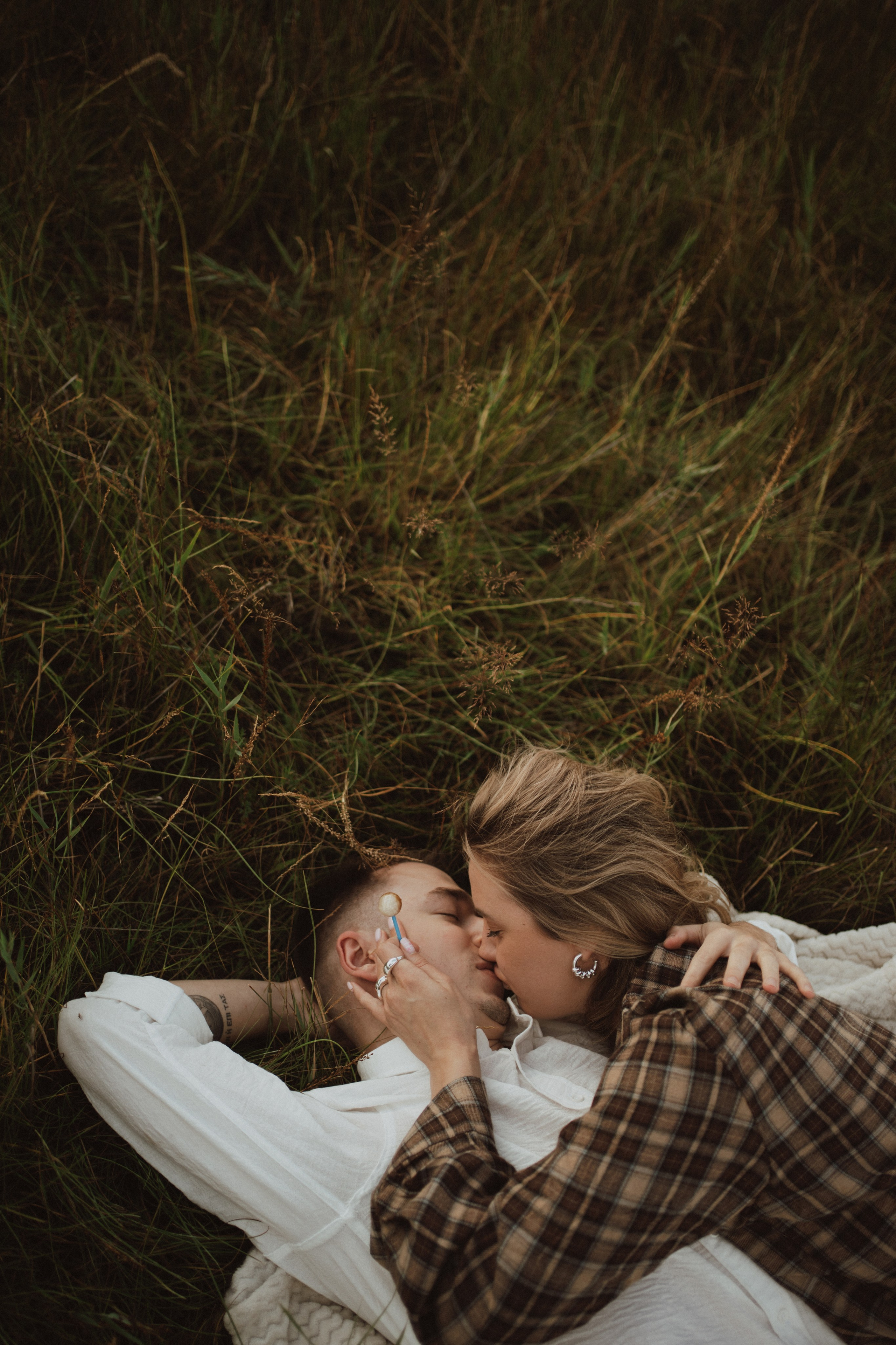 [… two lovers and volga]. Фотограф в Архангельске