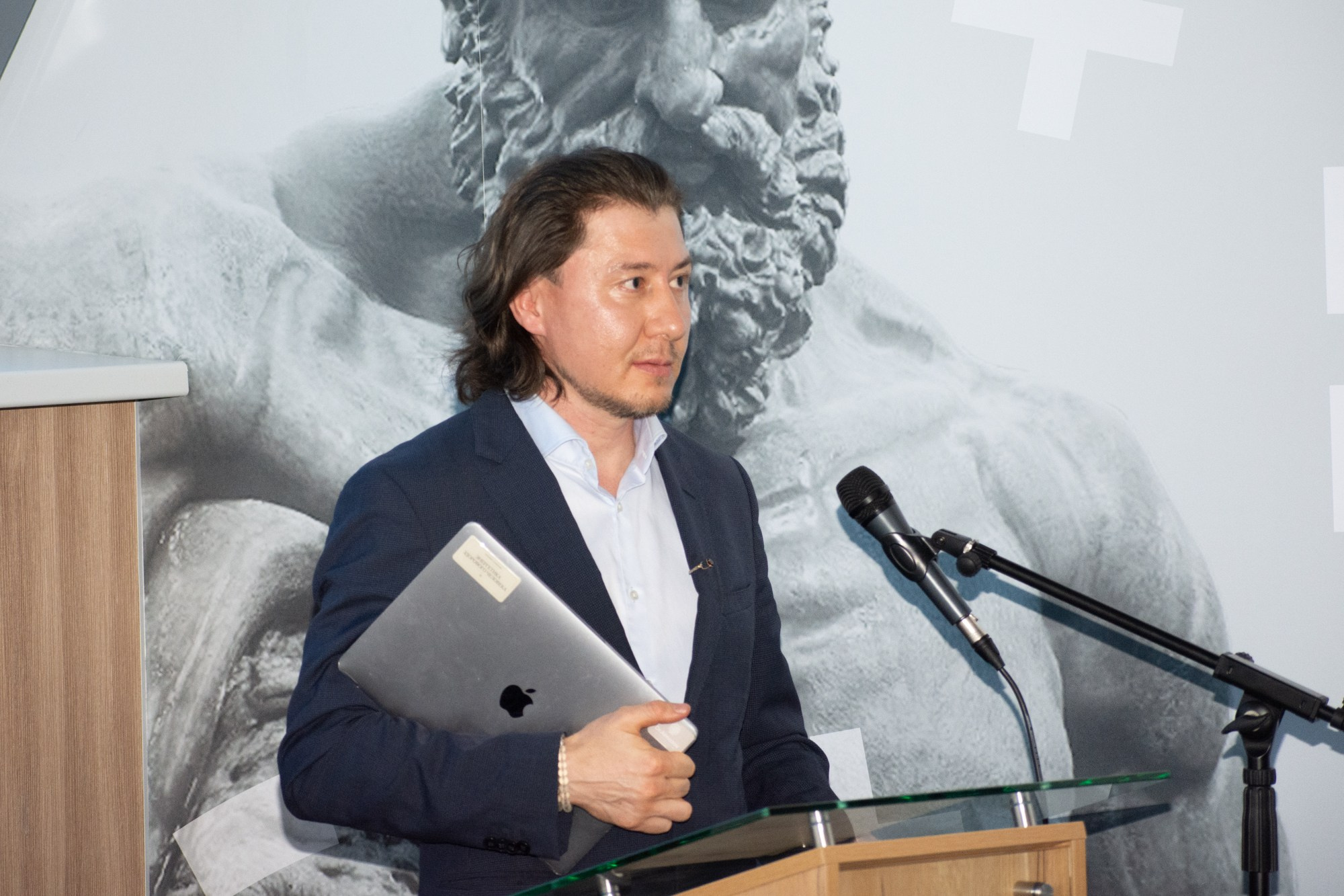 Международный уральский конгресс эстетической медицины. Фотограф Максим Буряк