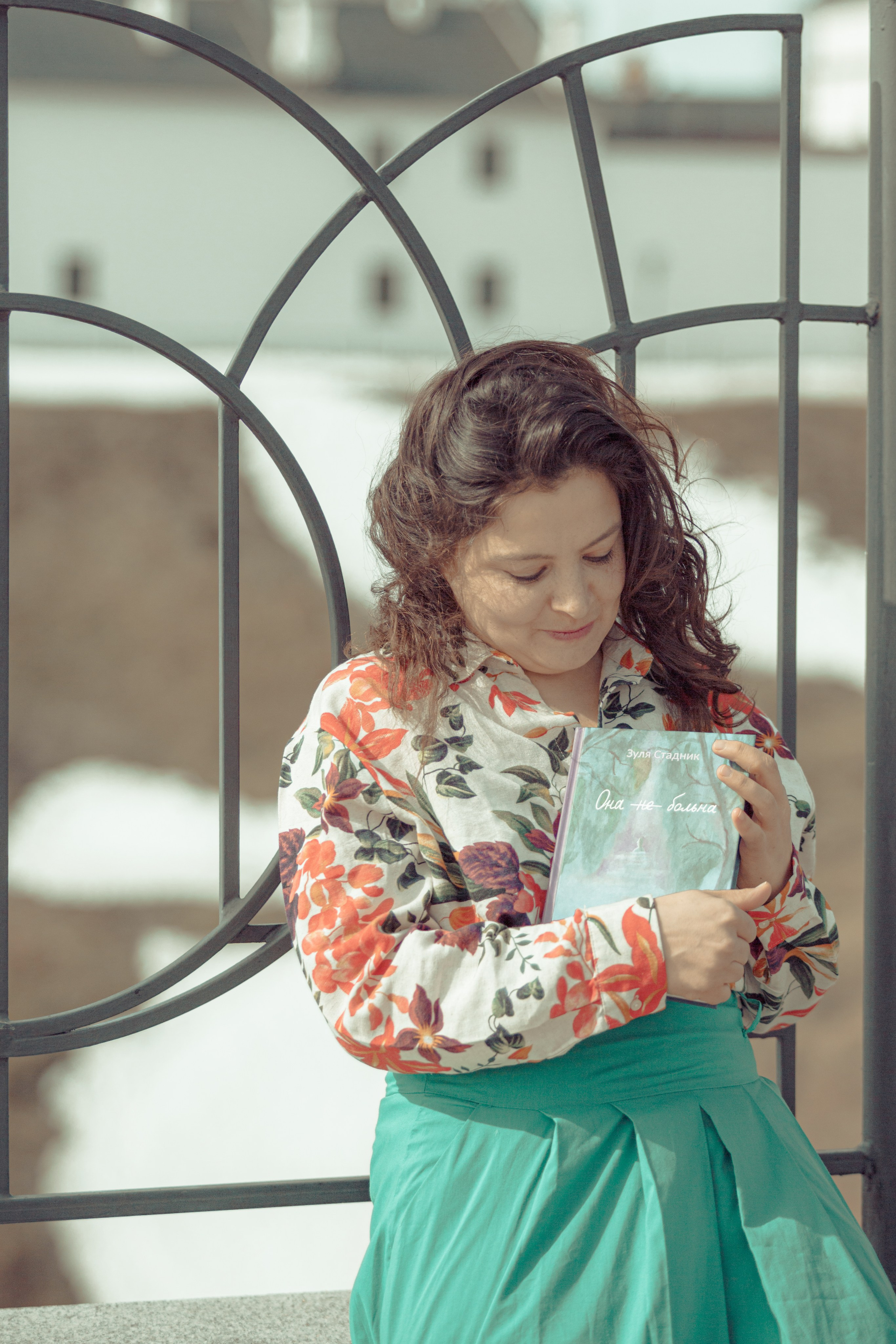 Зуля Стадник, детский писатель. Арт-фотограф Крис Л. в Тобольске: портрет, семейные, свадьбы