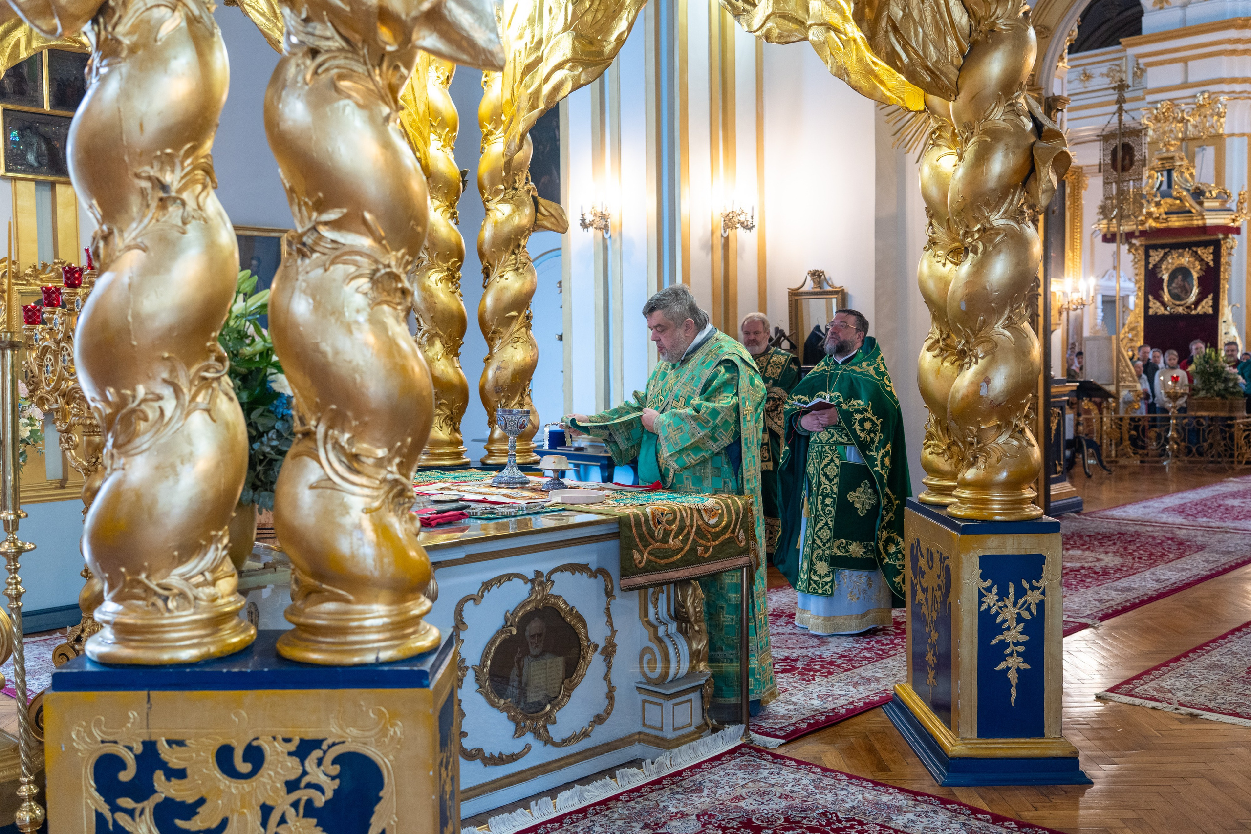 Всемирное Воздвижение Честного и Животворящего Креста Господня. НИКОЛО-БОГОЯВЛЕНСКИЙ МОРСКОЙ СОБОР