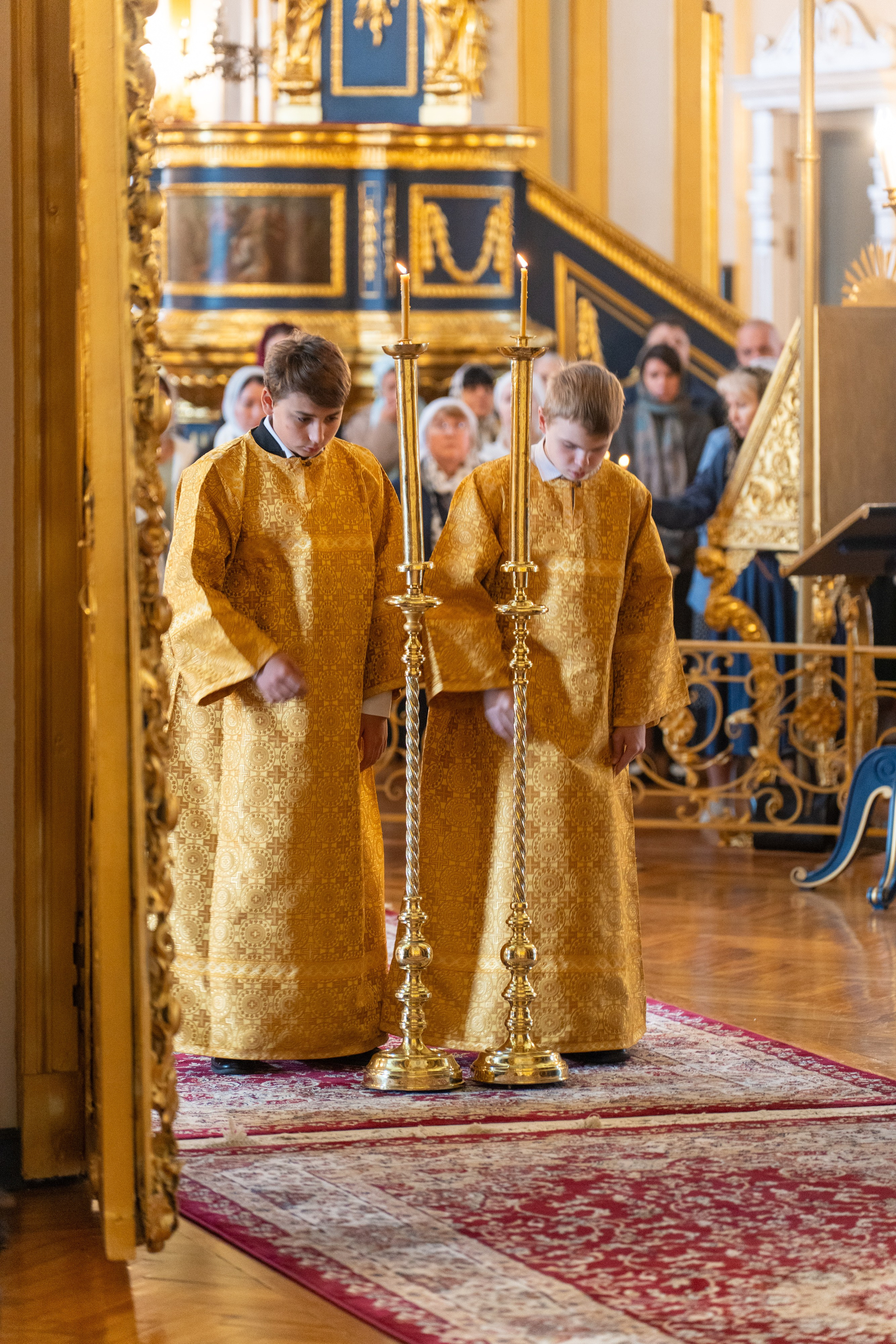 Неделя 14-я по Пятидесятнице. Сщмч. Евтиха, ученика ап. Иоанна Богослова. Свт. Петра, митр. Киевского, Московского и всея Руси, чудотворца. НИКОЛО-БОГОЯВЛЕНСКИЙ МОРСКОЙ СОБОР
