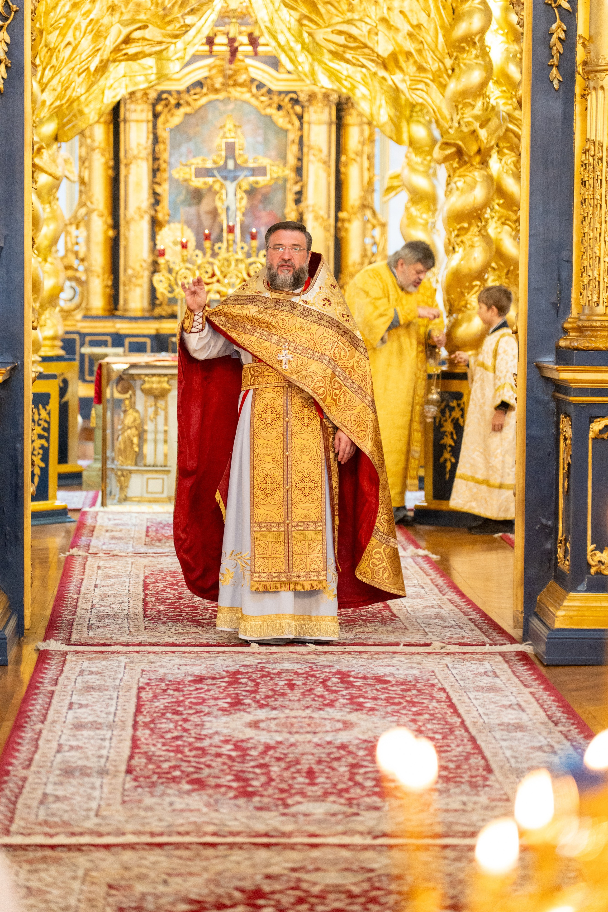 Неделя 14-я по Пятидесятнице. Сщмч. Евтиха, ученика ап. Иоанна Богослова. Свт. Петра, митр. Киевского, Московского и всея Руси, чудотворца. НИКОЛО-БОГОЯВЛЕНСКИЙ МОРСКОЙ СОБОР