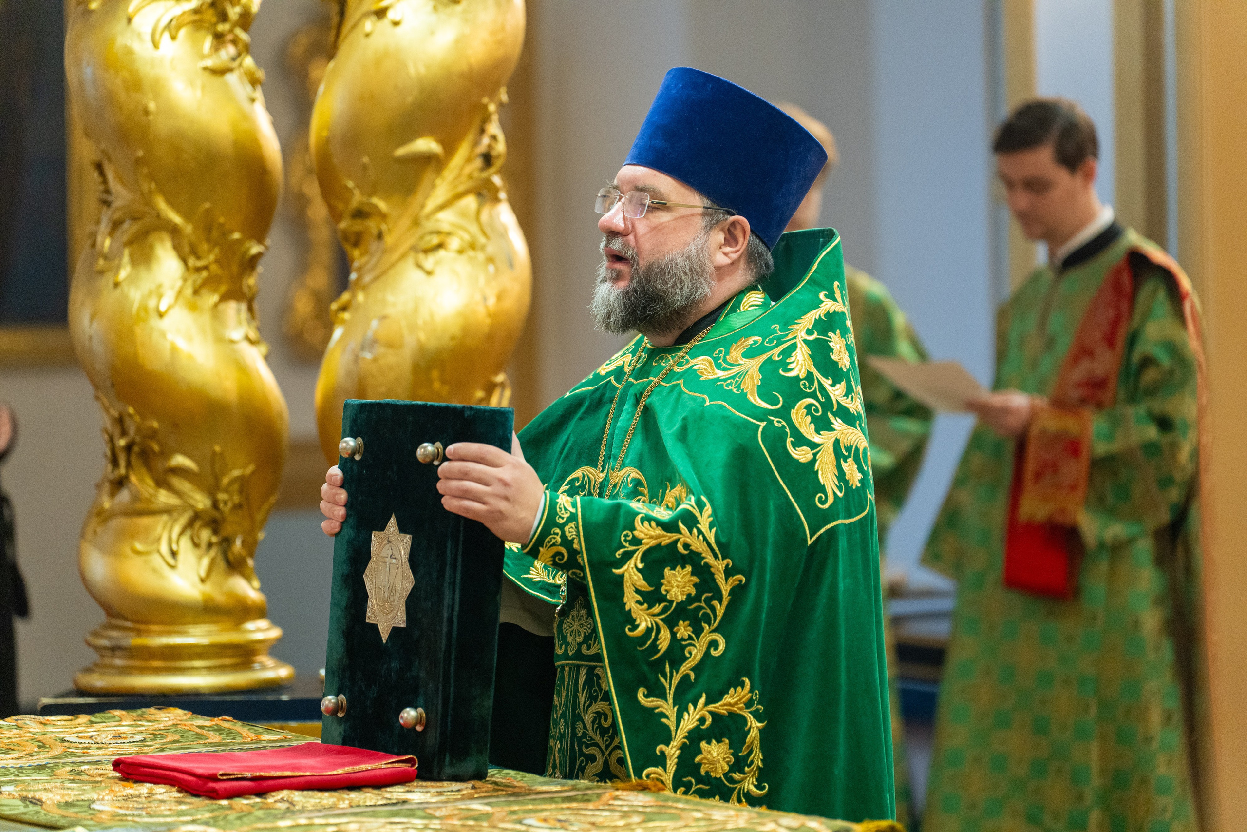 Неделя 18-я по Пятидесятнице, по Воздвижении. Отдание праздника Воздвижения Животворящего Креста Господня. НИКОЛО-БОГОЯВЛЕНСКИЙ МОРСКОЙ СОБОР
