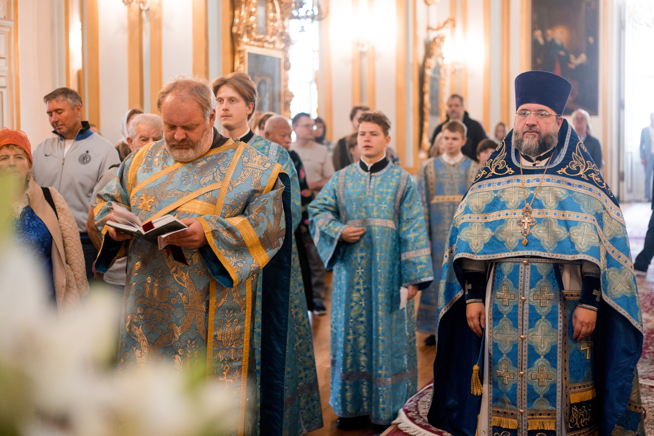 Неделя 13-я по Пятидесятнице. Попразднство Успения Пресвятой Богородицы. Мч. Мирона пресвитера (250). НИКОЛО-БОГОЯВЛЕНСКИЙ МОРСКОЙ СОБОР