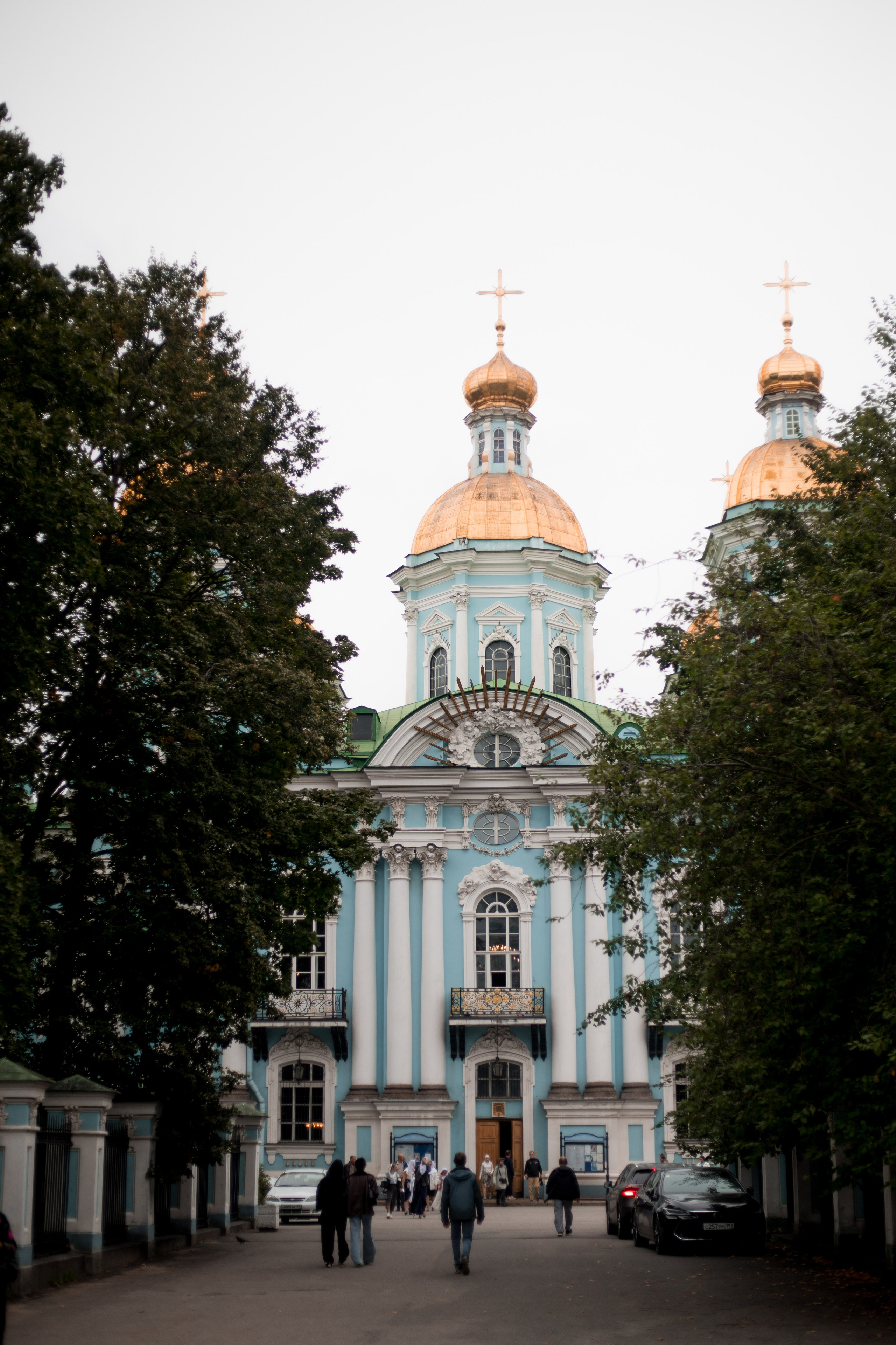 Неделя 13-я по Пятидесятнице. Попразднство Успения Пресвятой Богородицы. Мч. Мирона пресвитера (250). НИКОЛО-БОГОЯВЛЕНСКИЙ МОРСКОЙ СОБОР