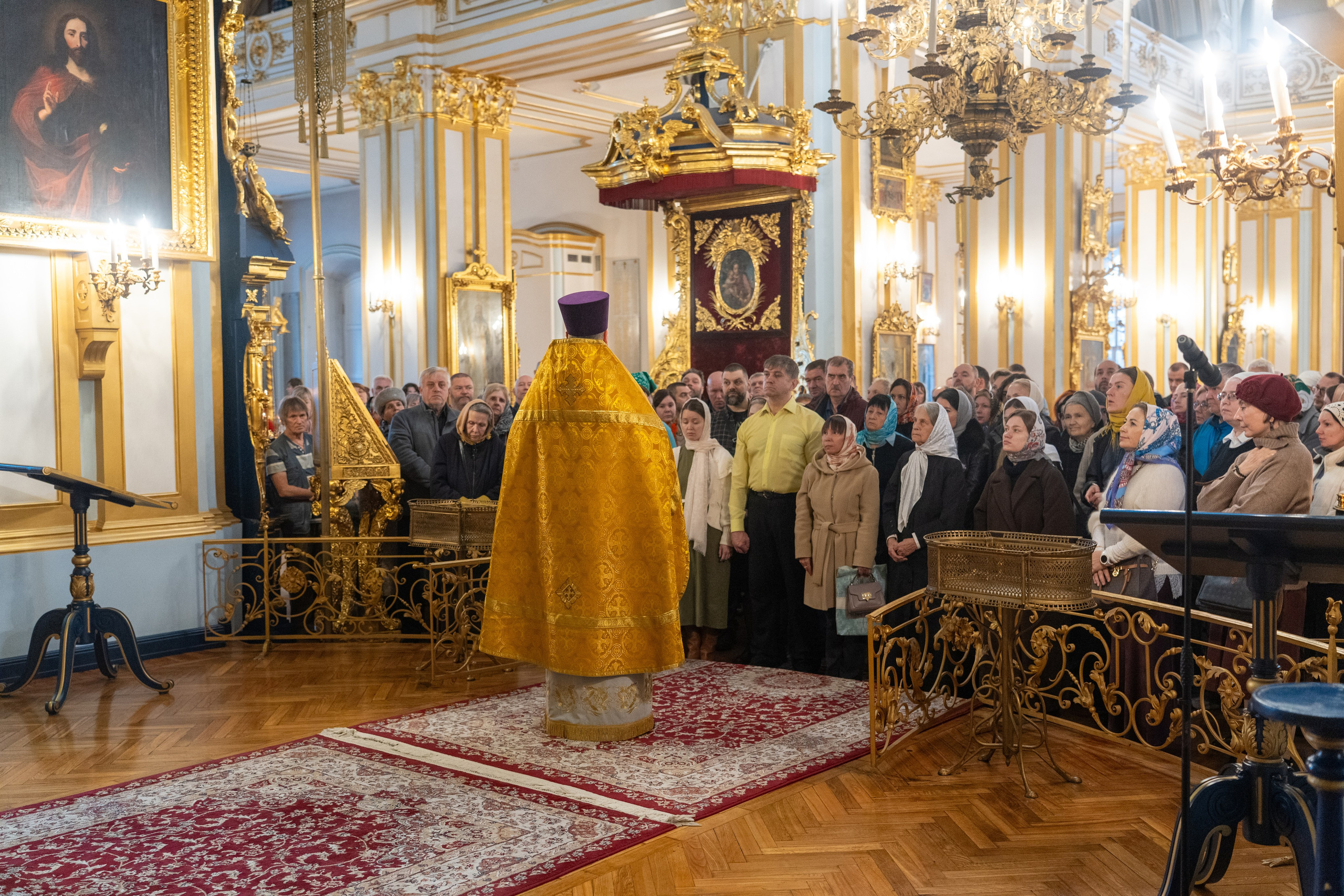 Неделя 19-я по Пятидесятнице. Прпп. схимонаха Кирилла и схимонахини Марии, родителей прп. Сергия Радонежского. НИКОЛО-БОГОЯВЛЕНСКИЙ МОРСКОЙ СОБОР