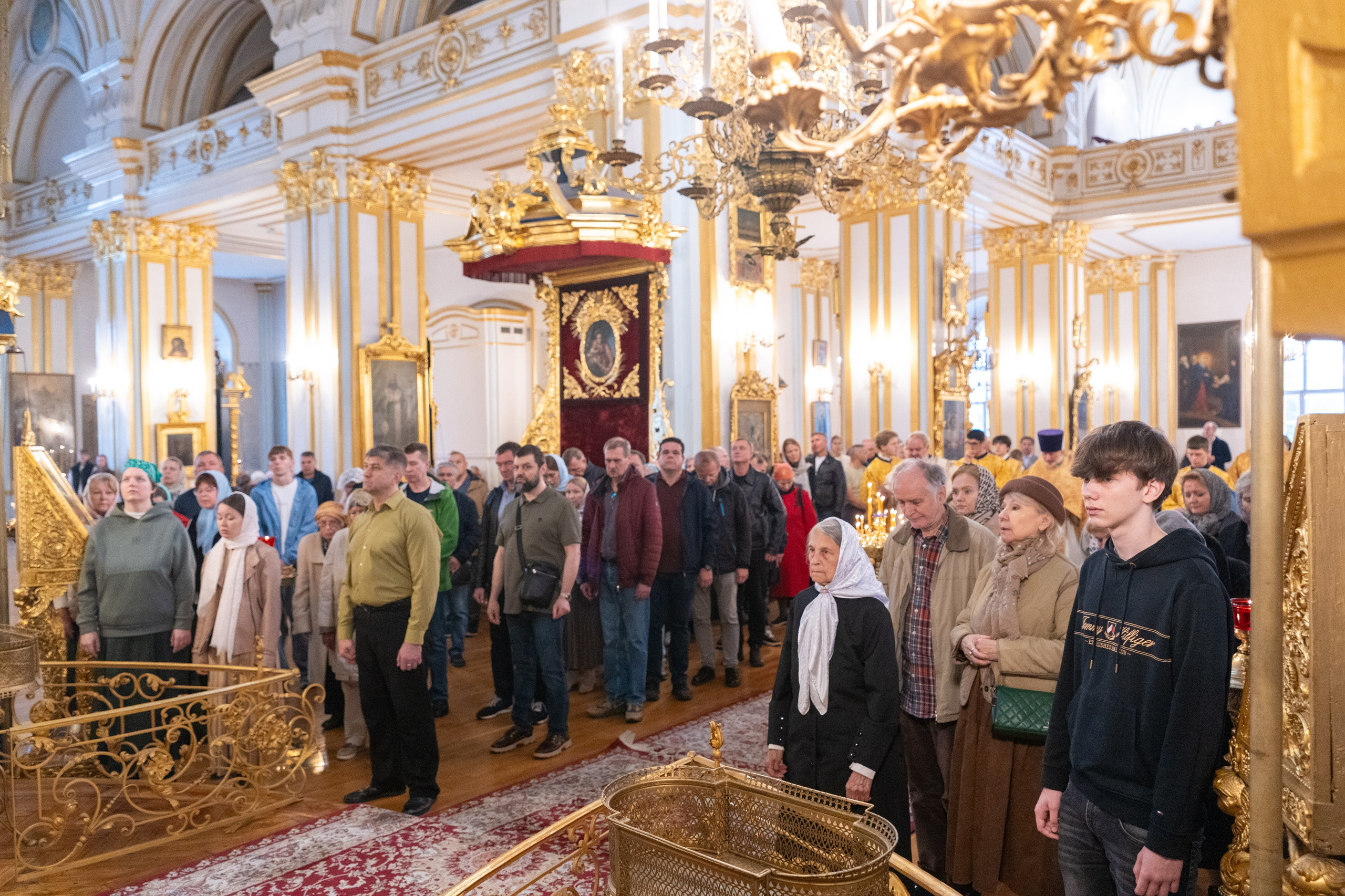 Неделя 16-я по Пятидесятнице, пред Воздвижением. Предпразднство Рождества Пресвятой Богородицы. Мч. Созонта. НИКОЛО-БОГОЯВЛЕНСКИЙ МОРСКОЙ СОБОР