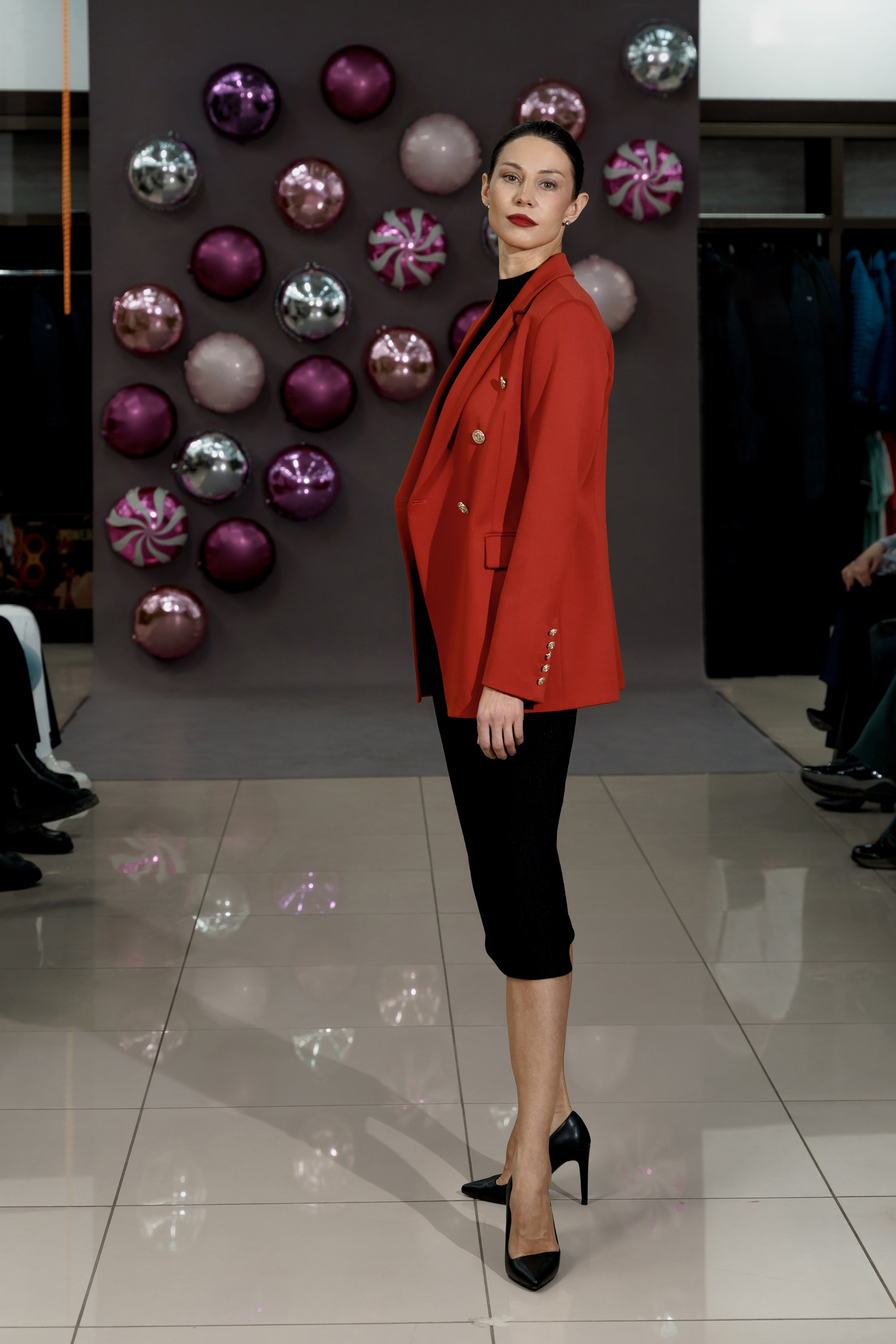 Фотосъемка показа мод для бренда. Фотограф Ким Наталья в Красноярске