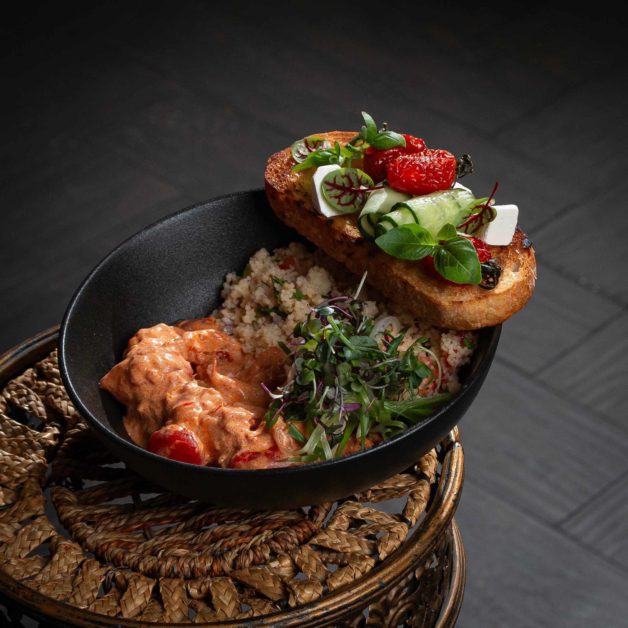 Вояж. Александр Стряпунин — предметный фотограф в Улан-Удэ