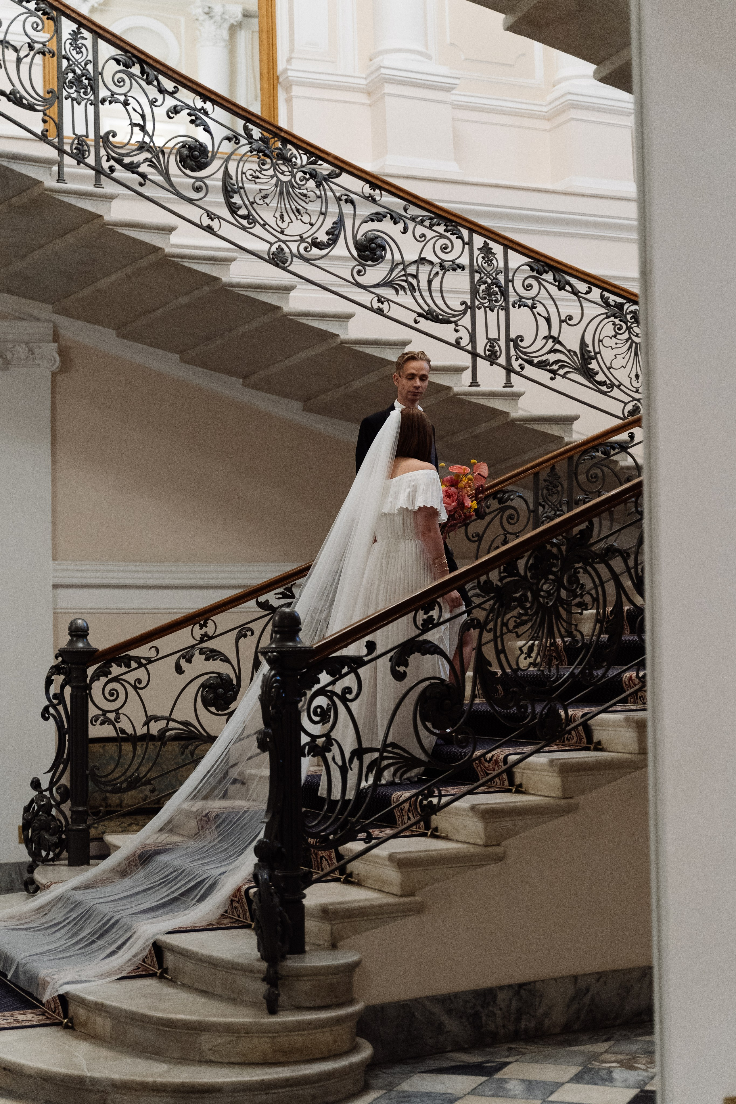 Свадьба на крыше Петербурга. Свадебный фотограф организатор в Санкт-Петербурге Ассоль Опарина