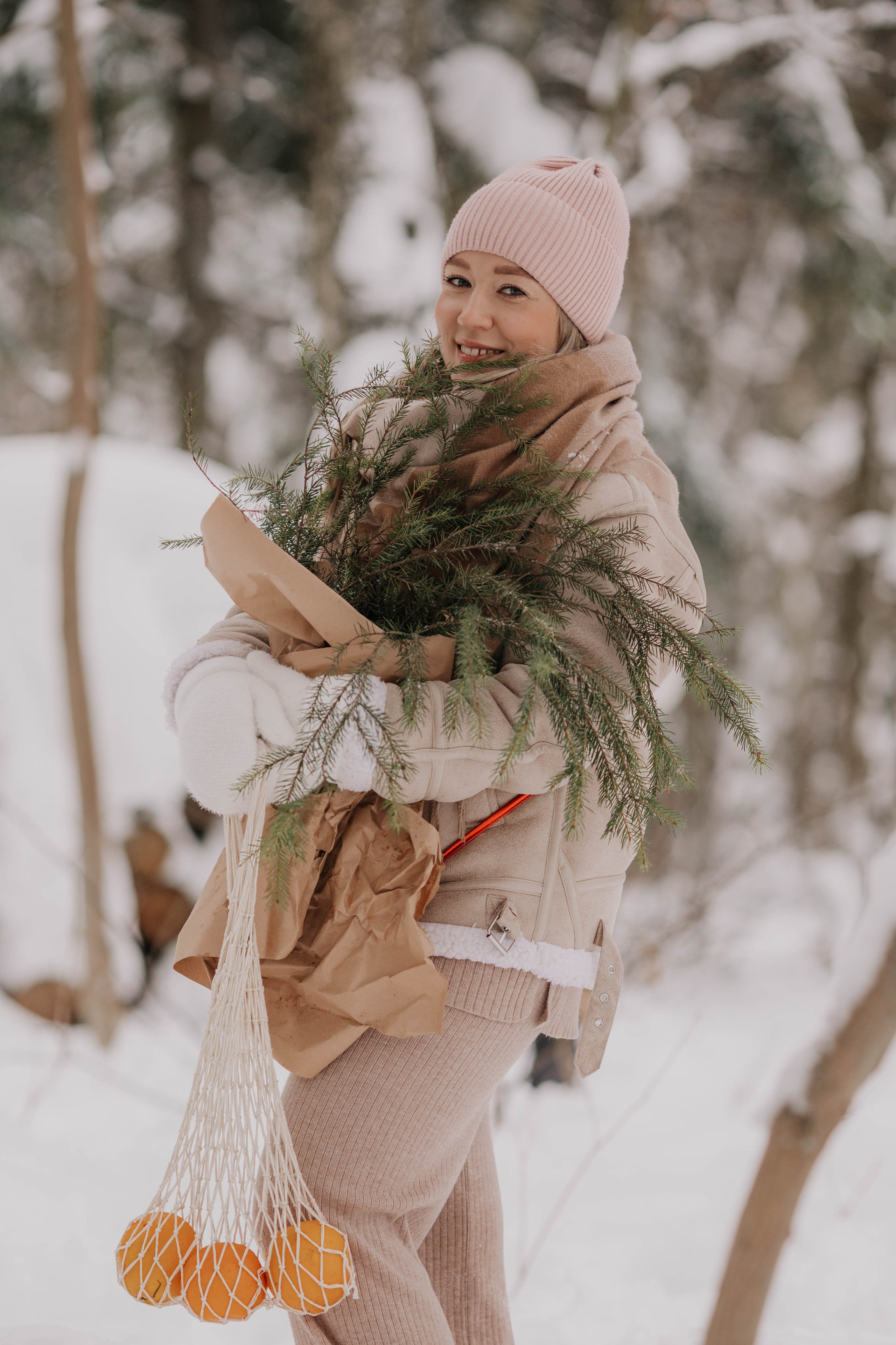 Лиля и семья Зимняя прогулка в лесу. Семейный и свадебный фотограф Видное Москва Екатерина Пятова