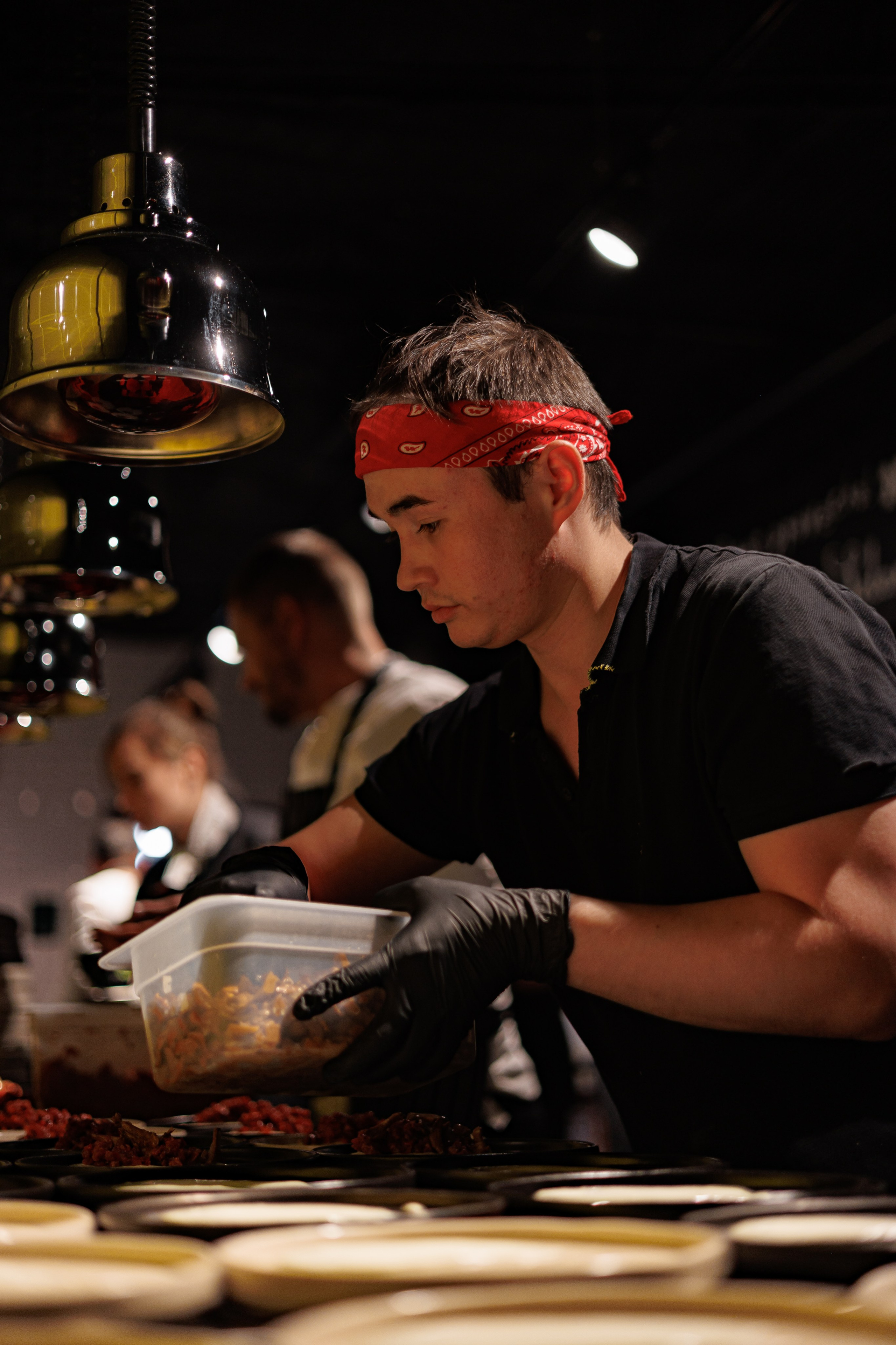 Фотографии с Гастроужина Честер Челябинск 5 ЛЕТ.5 ШЕФОВ