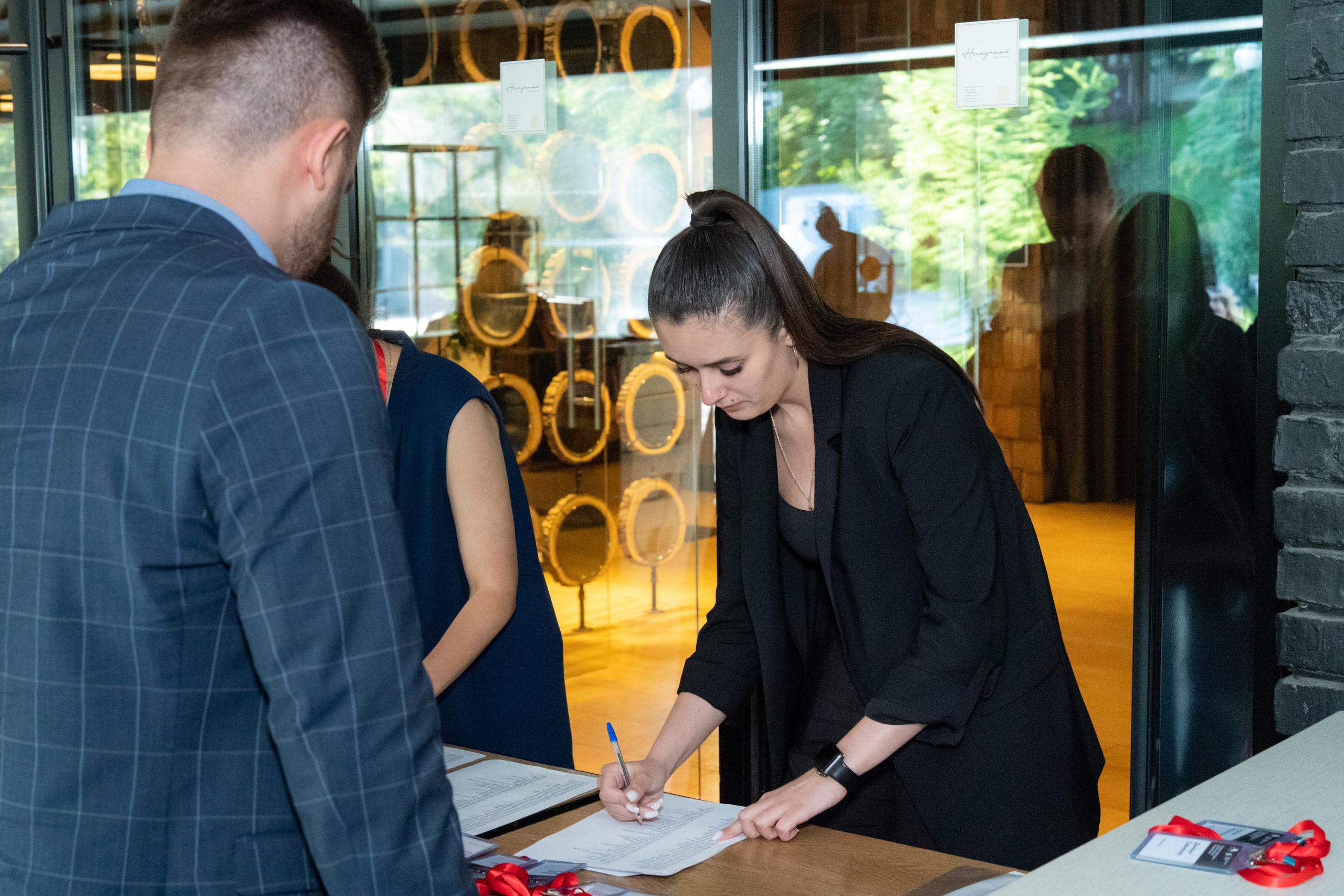 Судебная экспертиза. Аверта групп. Репортажный и интерьерный фотограф Александра Солдатова