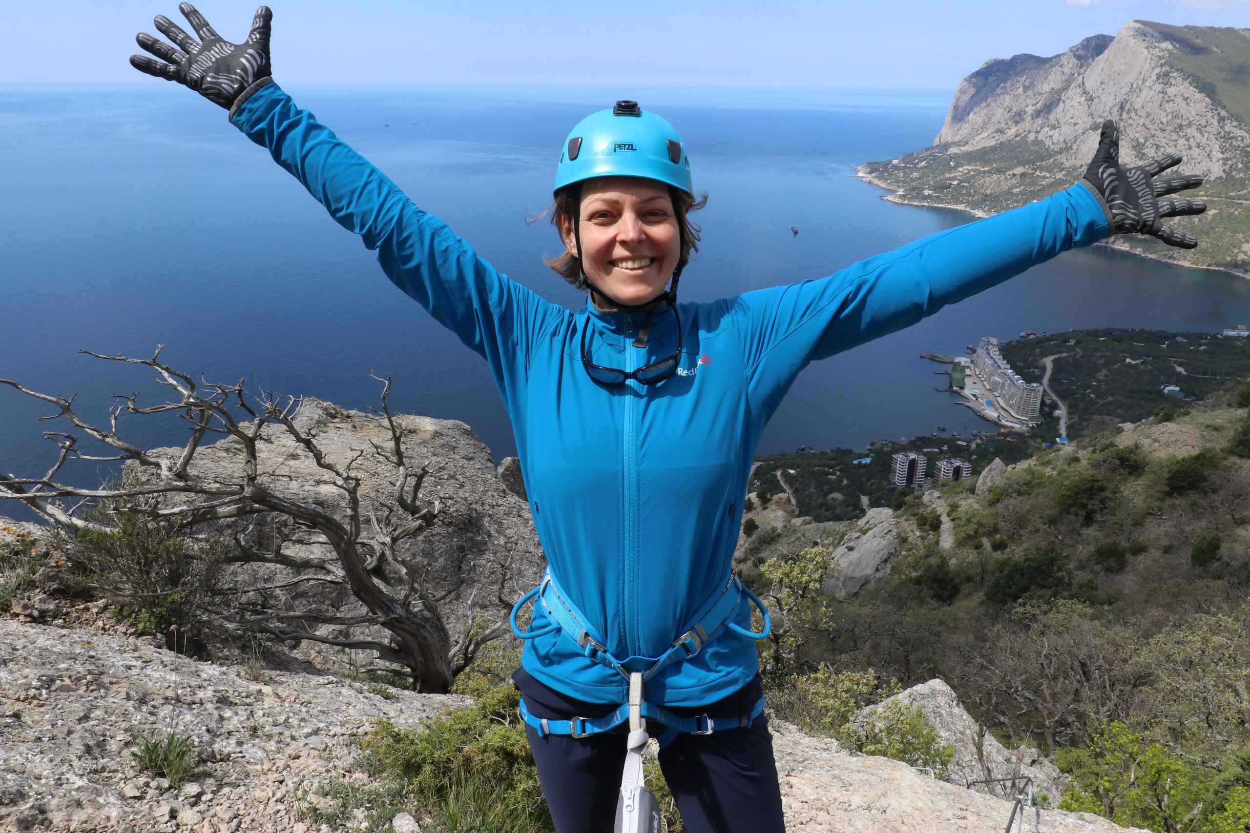 Крым. ЮБК (Севастополь, Кастрополь, Ялта). Май 2023. Путешественник-фотограф из Санкт-Петербурга Татьяна Свистулина