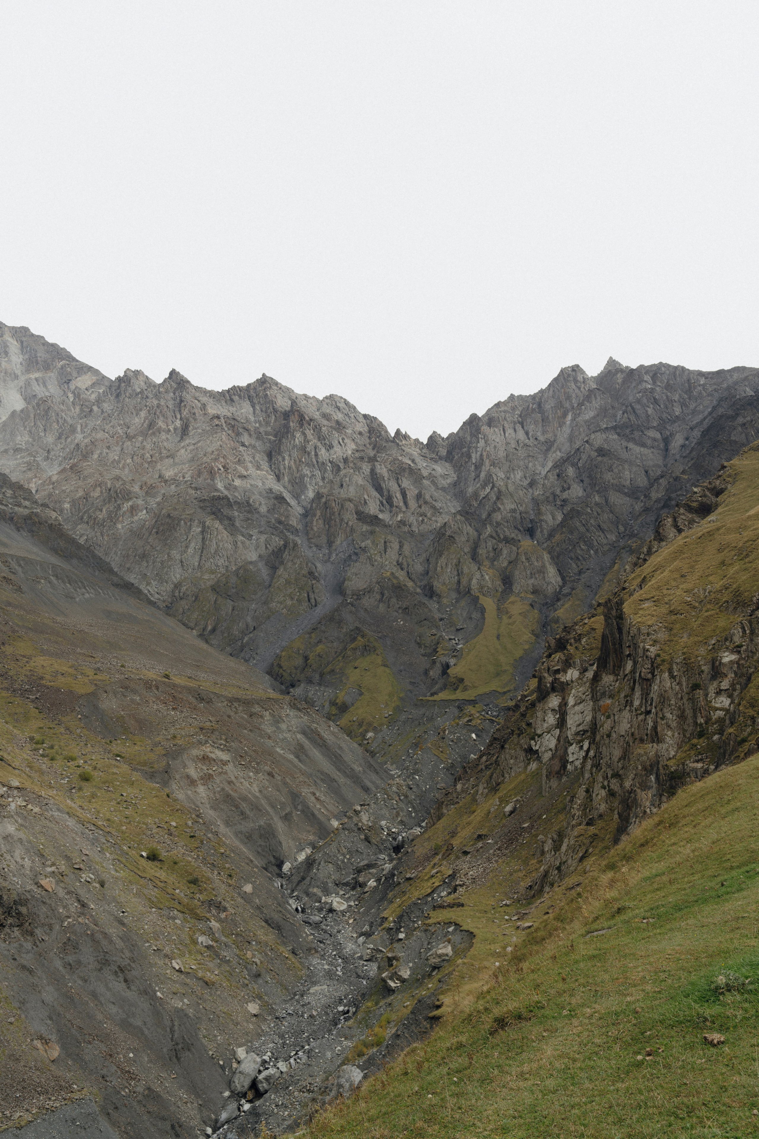 Kazbegi love. Свадебный фотограф Наташа Брифли