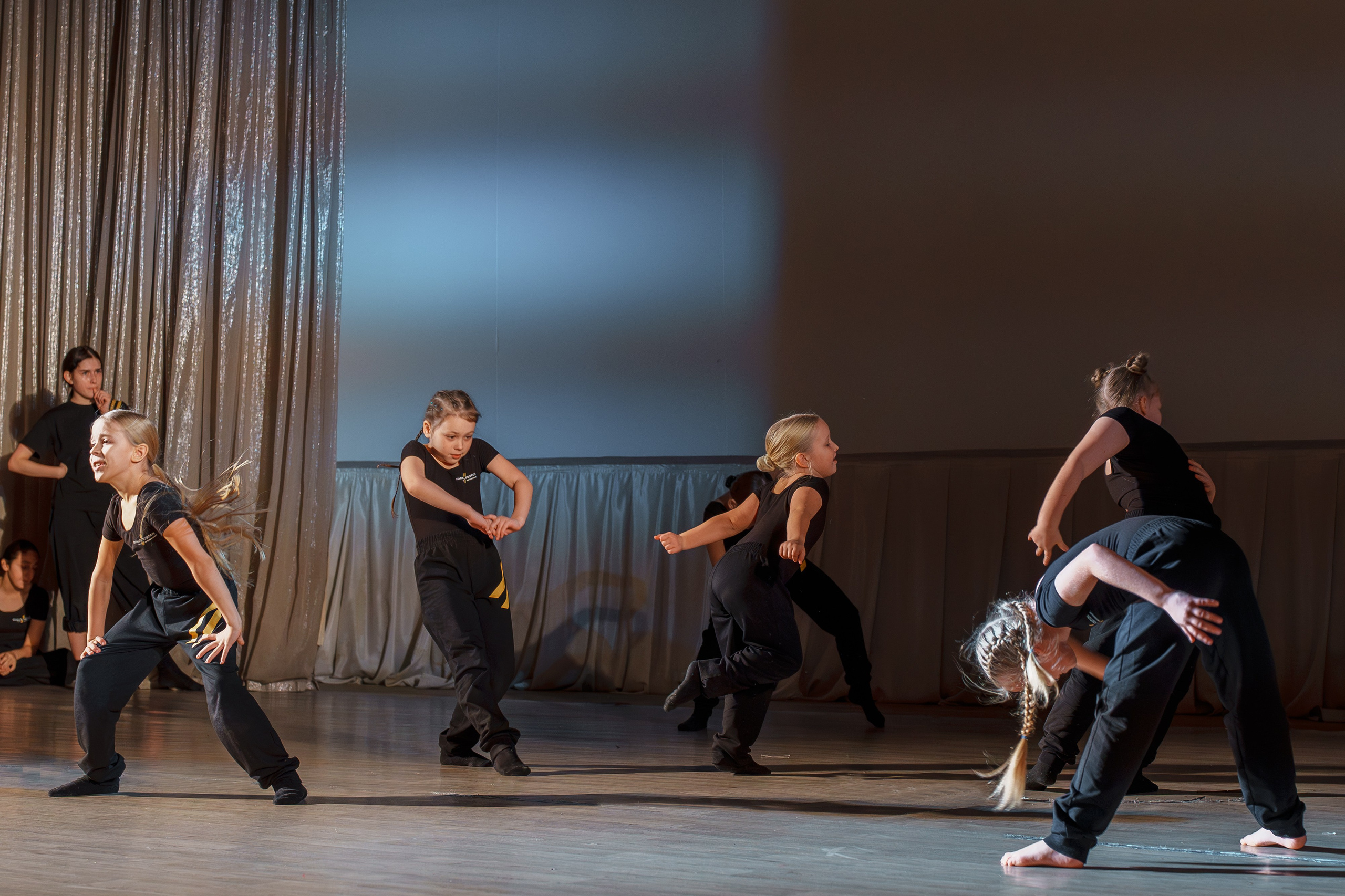 Танцевальный конкурс, репортаж. Фотограф видеограф Геннадий Янбаев в Сочи, Краснодаре