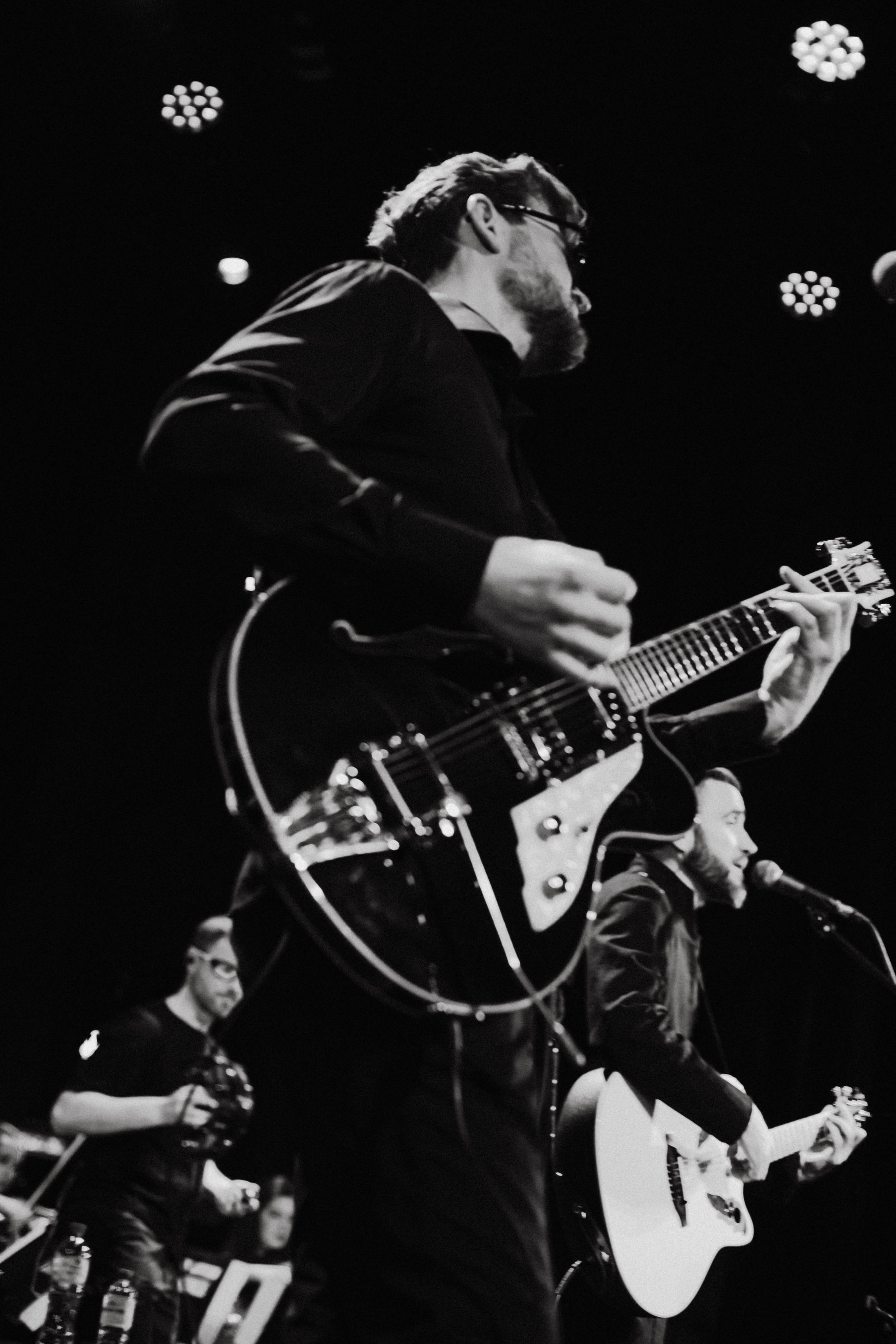 Рекорд. Герои нашего времени со струнным оркестром. Фотограф в Нижнем Новгороде