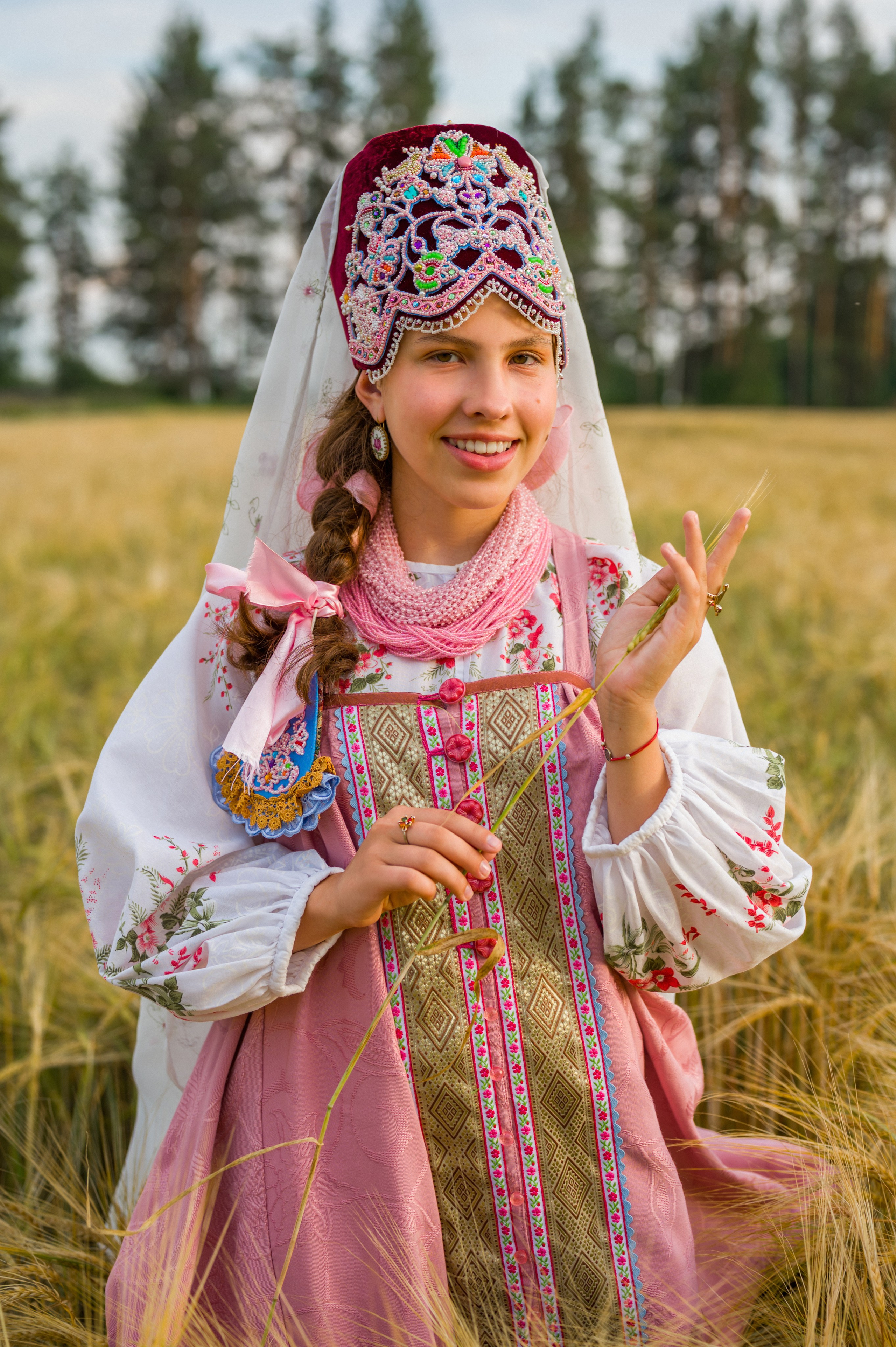 Фотосессия в русском народном костюме. Фотограф Юлия Кондратьева