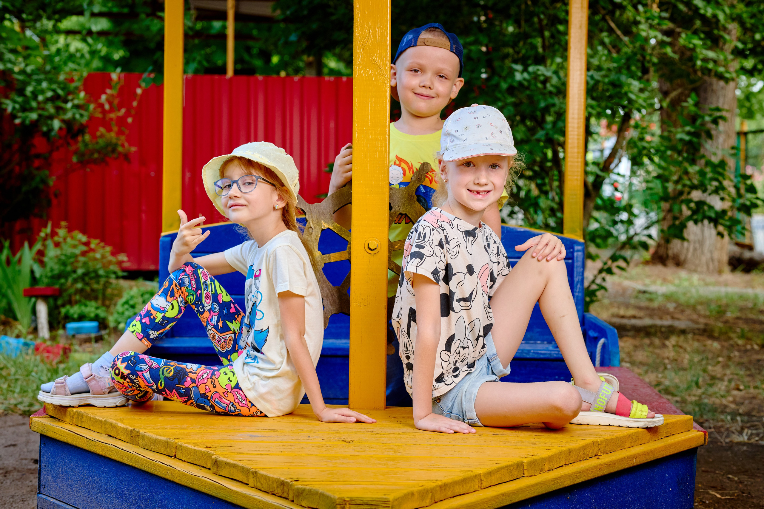 Пример летней съемки в детском саду № 92 Старшая группа Радуга. Фотограф Выпускные альбомы Таганрог Сергей Коробченко