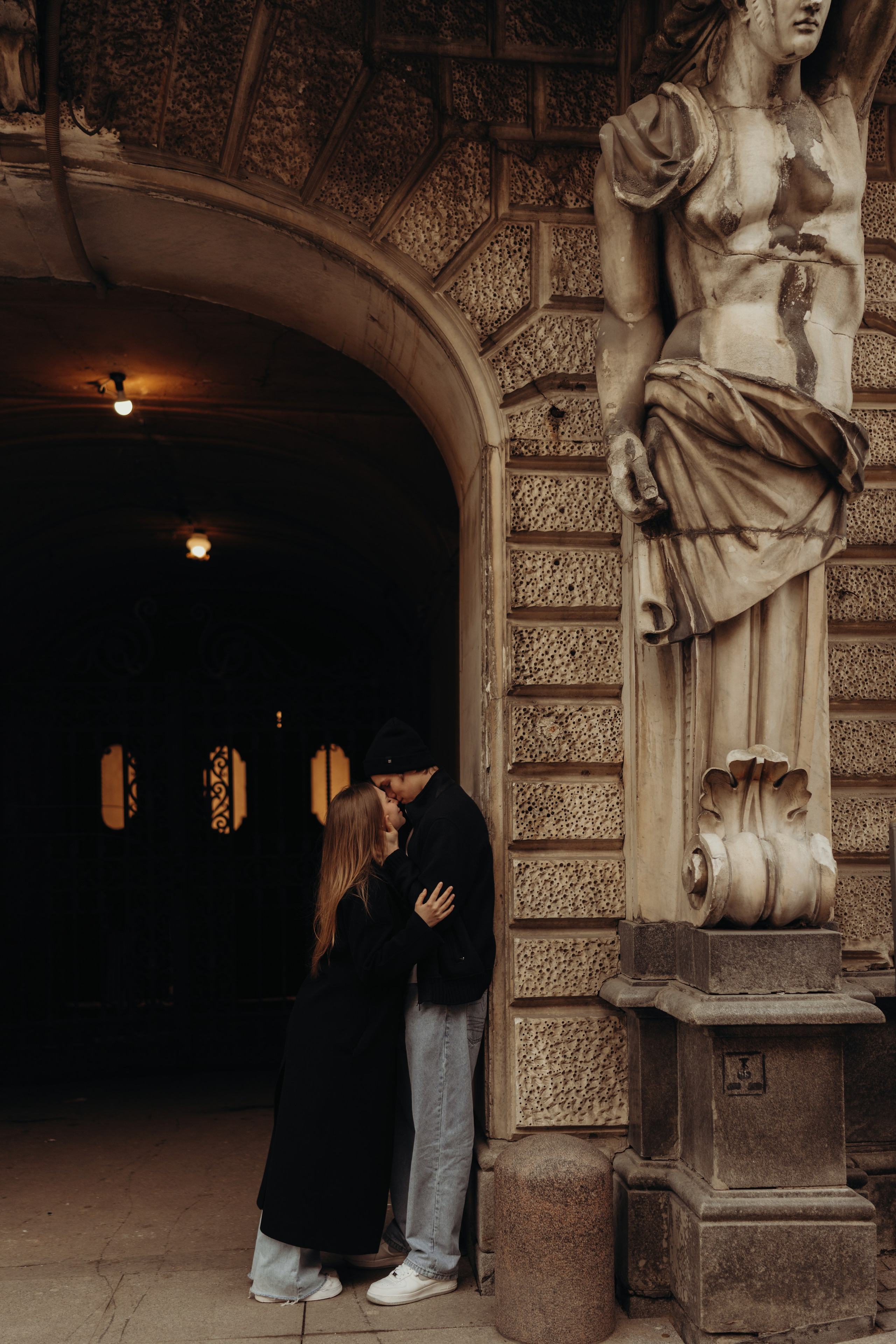 Анатолий и Дарья. Hmliber — фотограф и контент-креатор из Петербурга