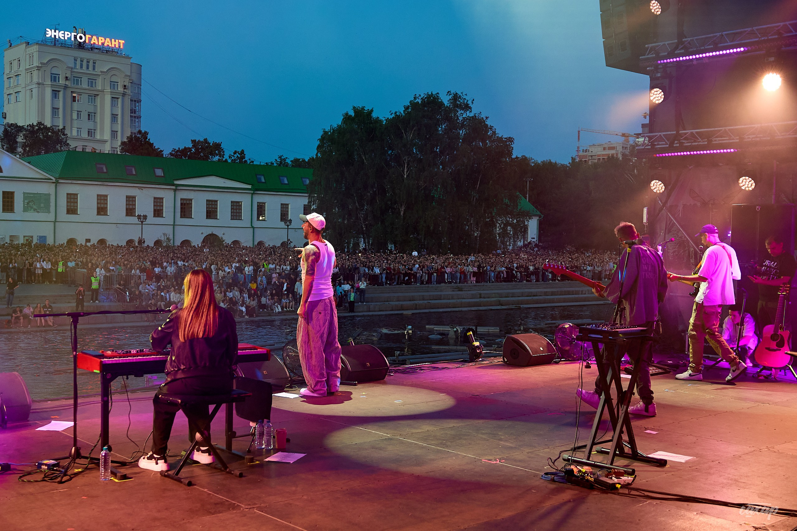 Фестиваль Ural Music Night 2026. Профессиональный фотограф в Екатеринбурге Юра Сахар