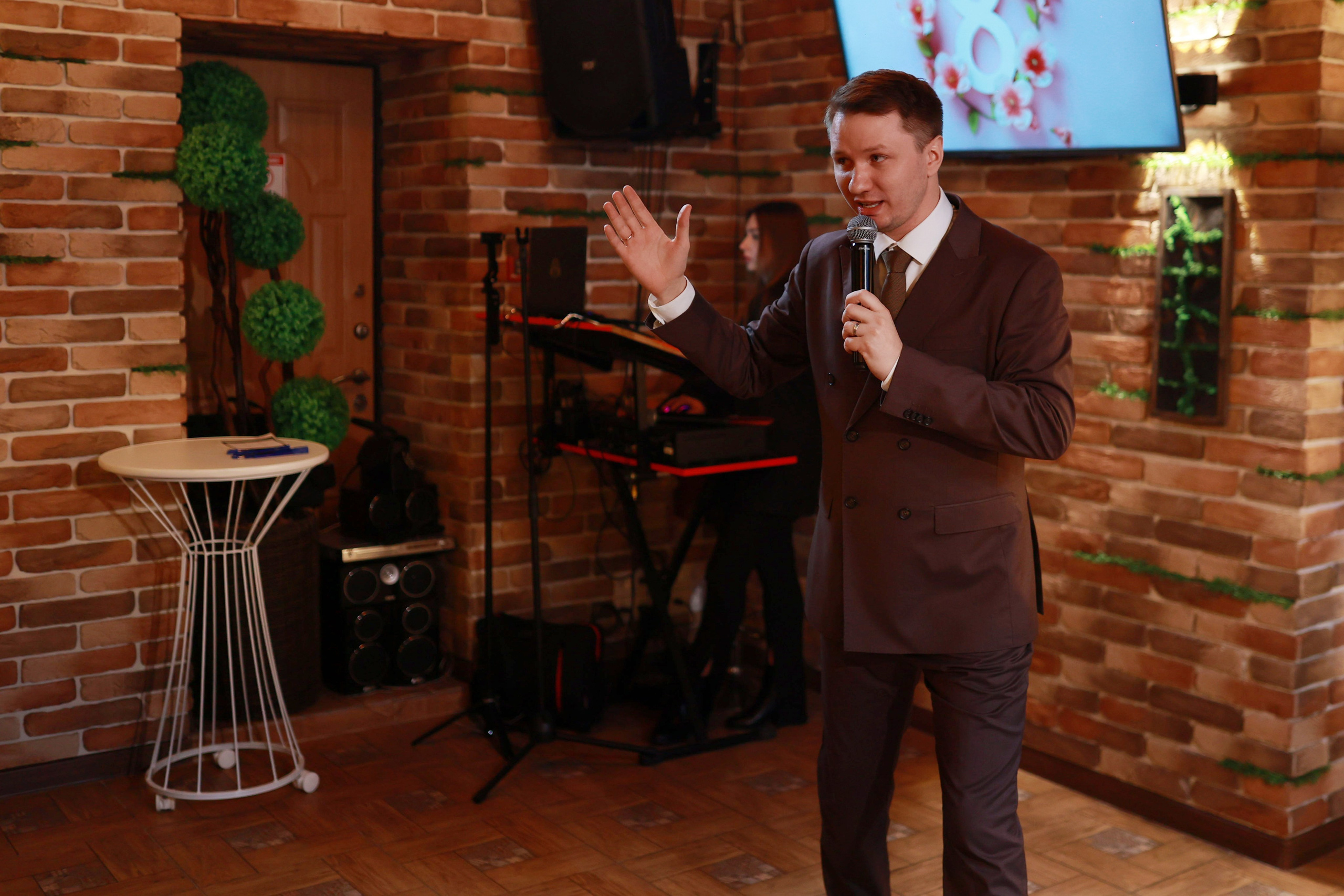 8 марта «Инжир». Andrey Pospelove. Фотограф в Саратове