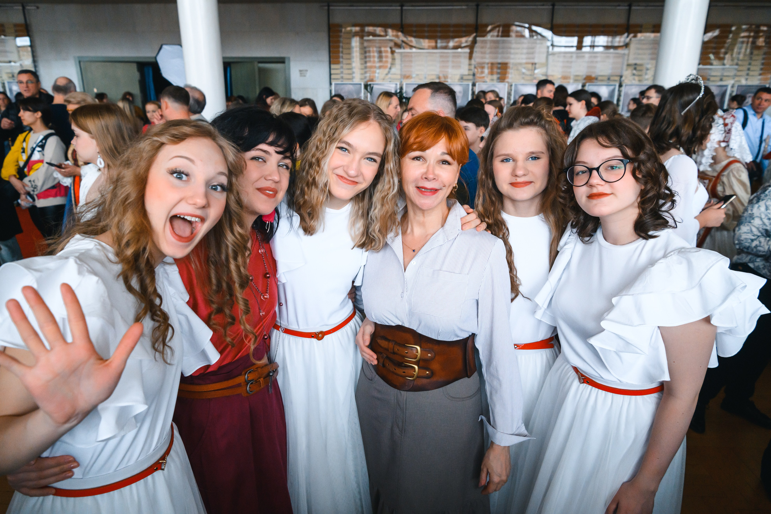 23 апреля, красная дорожка, БКЗ Октябрьский, г. Санкт-Петербург. Золотое яблочко