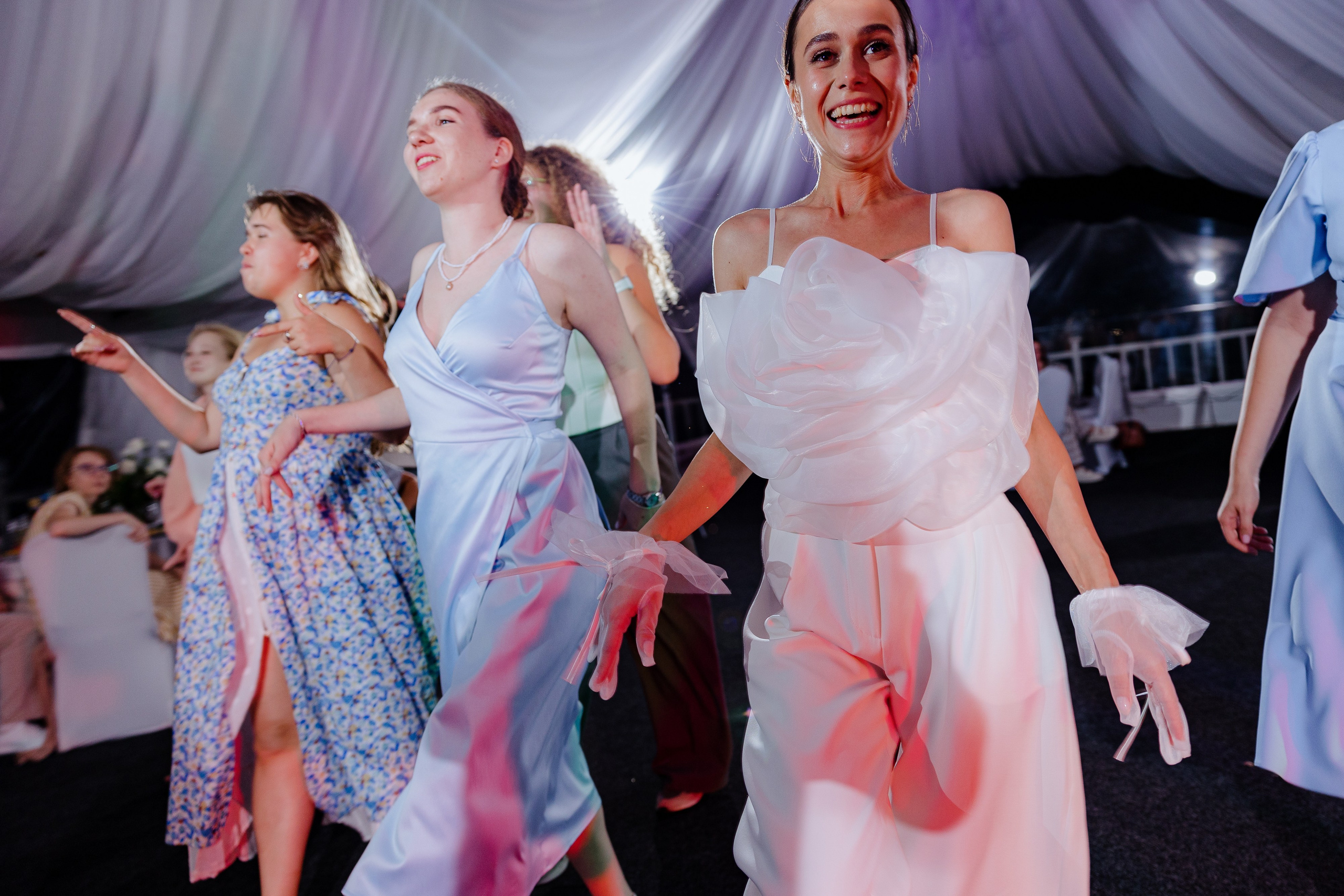 Свадьба в кантри хоум. Артем Розанов фотограф в Иванове фотограф в Кинешме