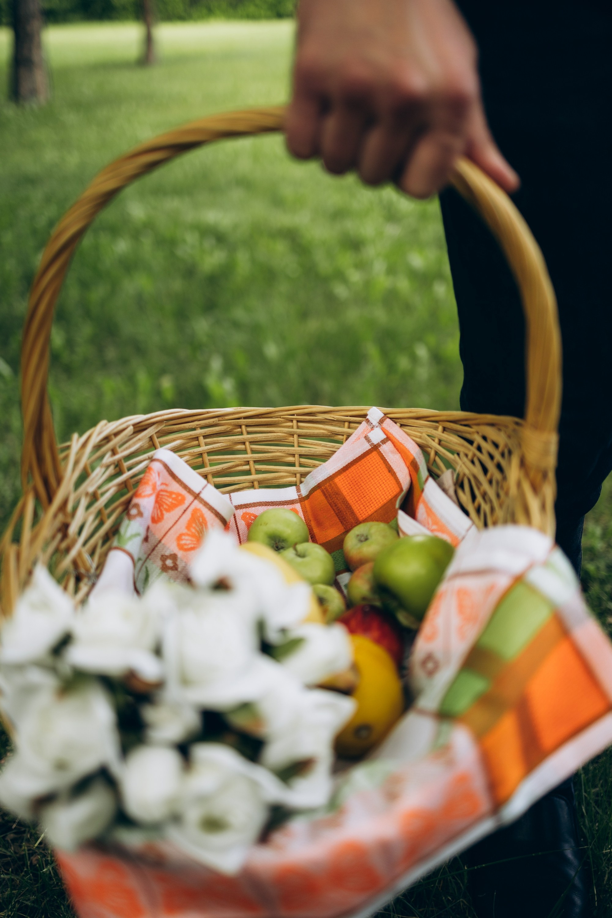 Фото пикник на Иерусалимской горе. Свадебный Фотограф в Иркутске Екатерина Елисеева