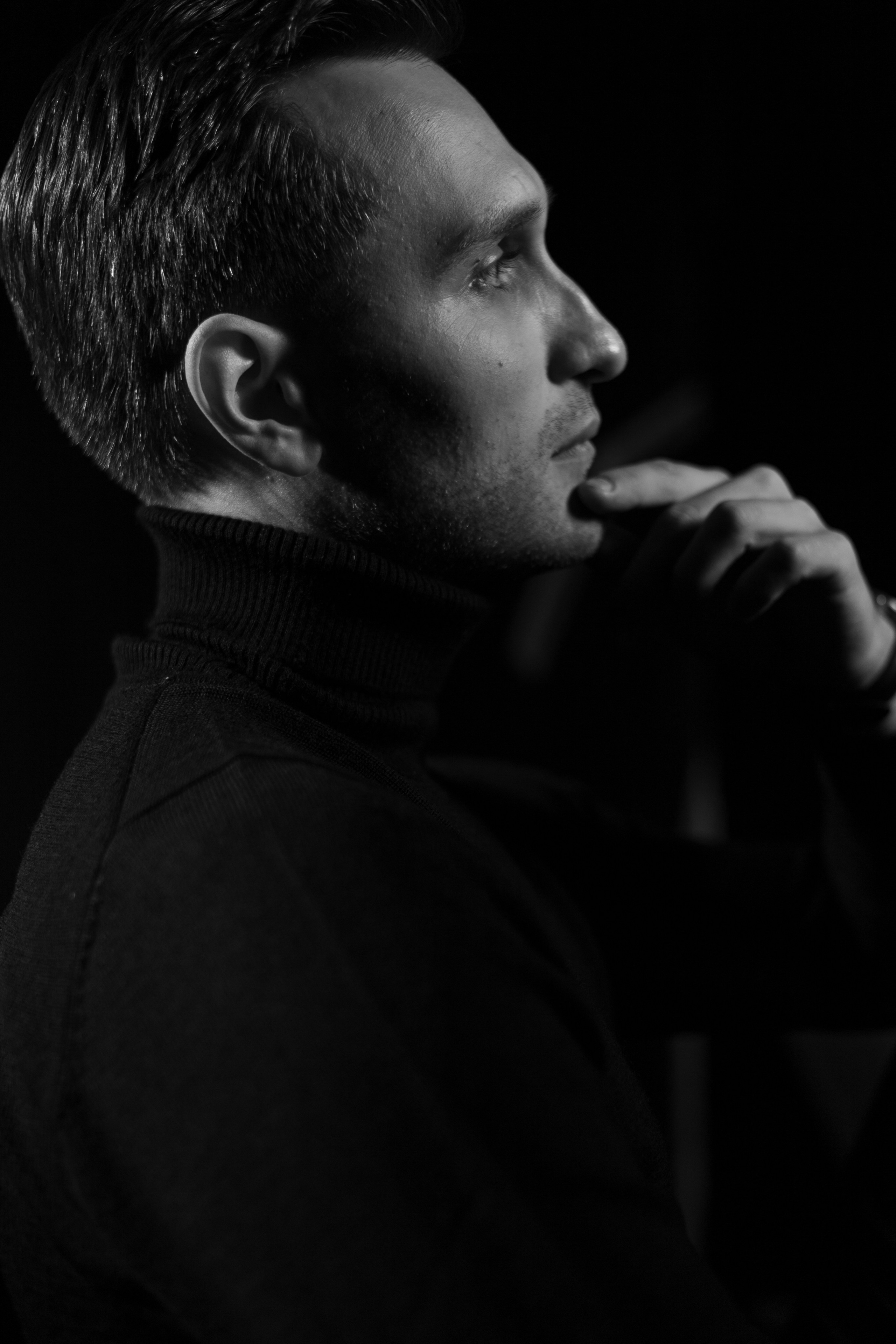 Мужской портрет в студии Иркутск. Свадебный Фотограф в Иркутске Екатерина Елисеева