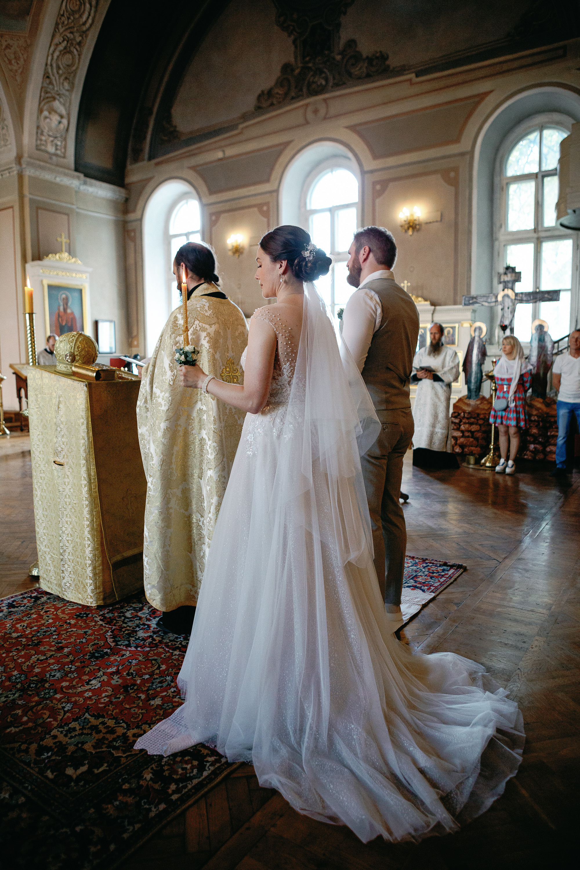 Венчание: Волшебство момента и искренность чувств в кадре